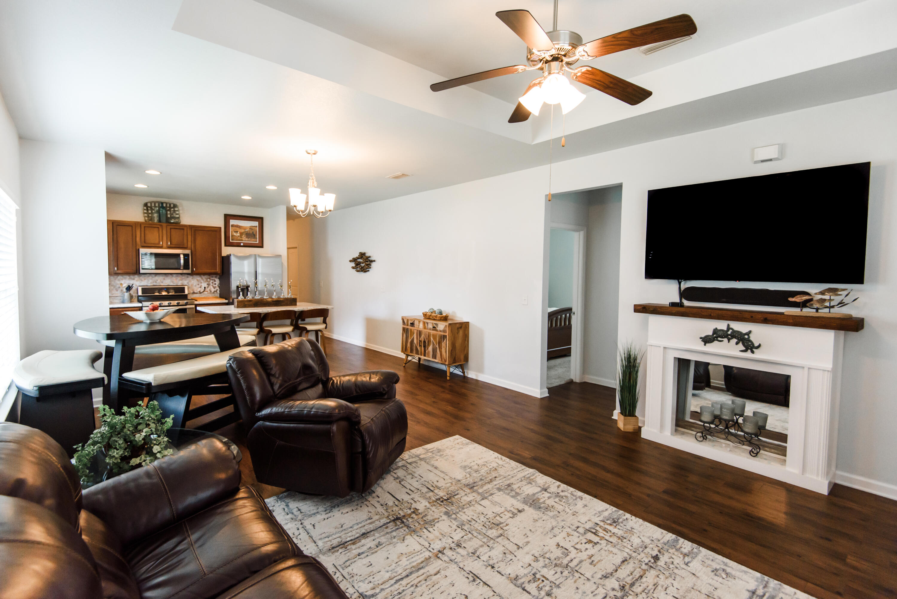 HAMMOCK BAY - Residential