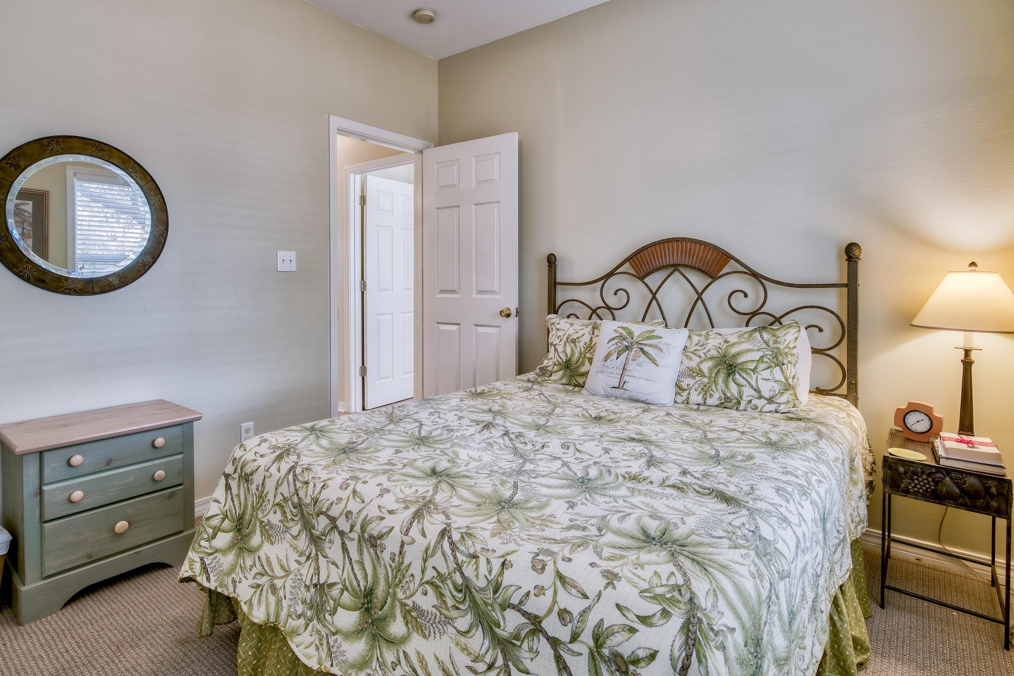 OLD FLORIDA COTTAGES - Residential