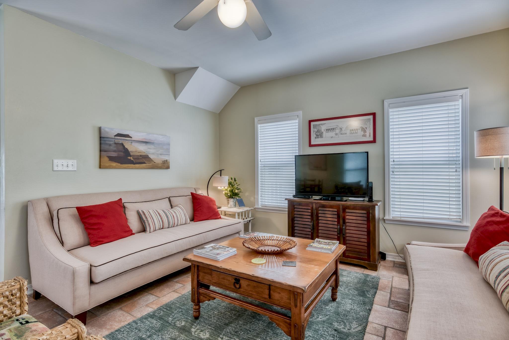 OLD FLORIDA COTTAGES - Residential