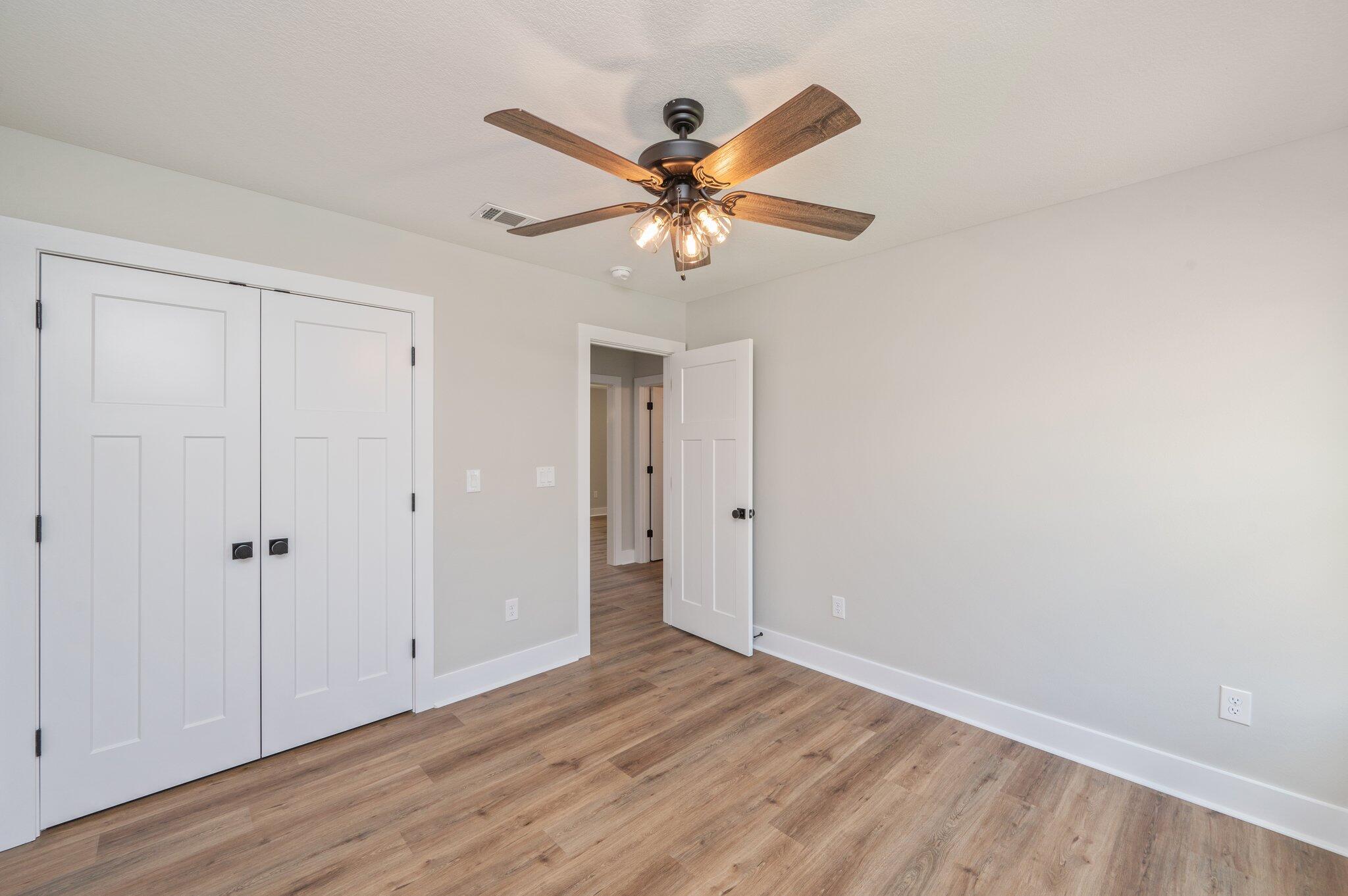 MORRIS ADD CRESTVIEW - Residential