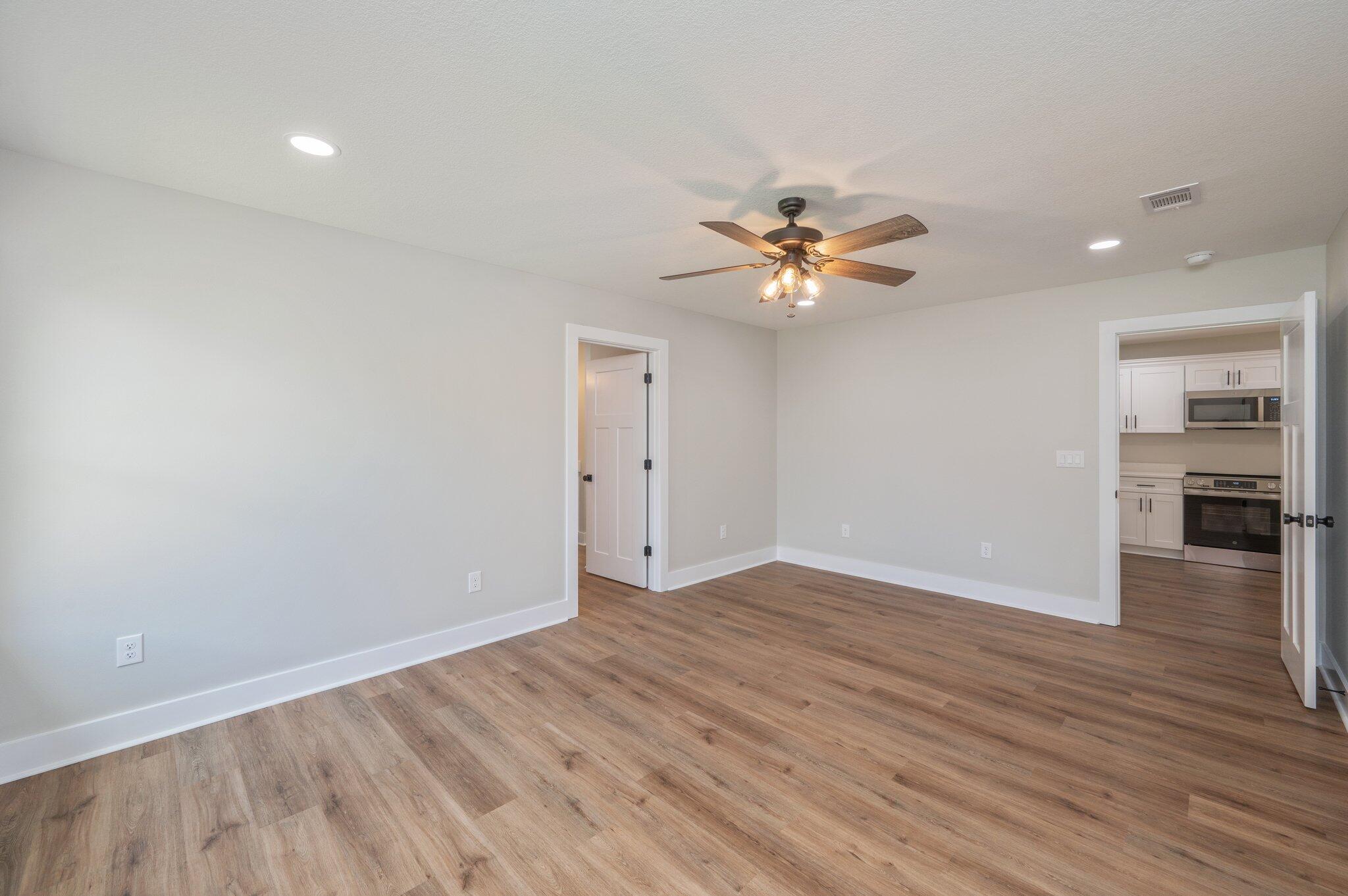 MORRIS ADD CRESTVIEW - Residential