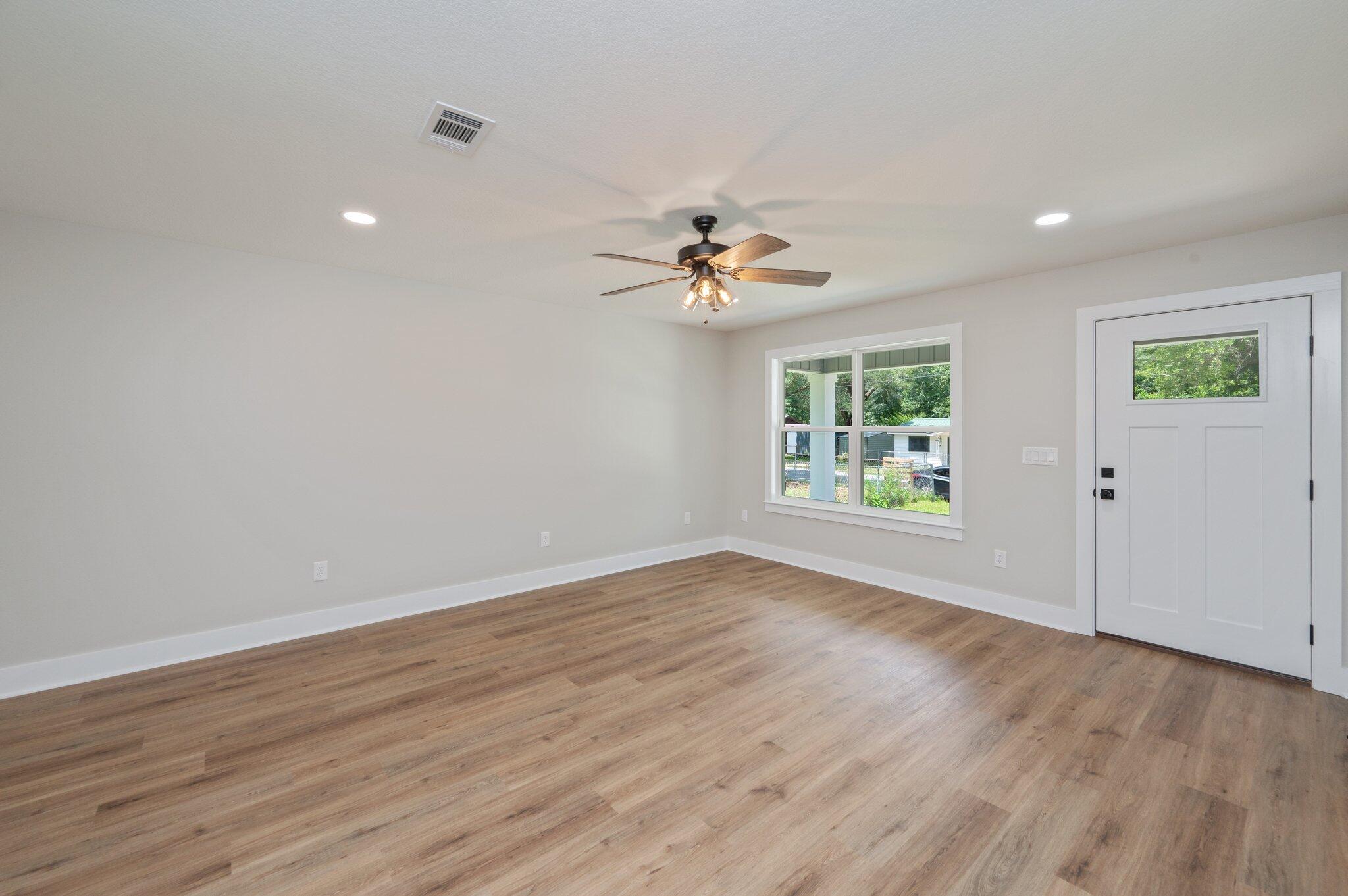 MORRIS ADD CRESTVIEW - Residential