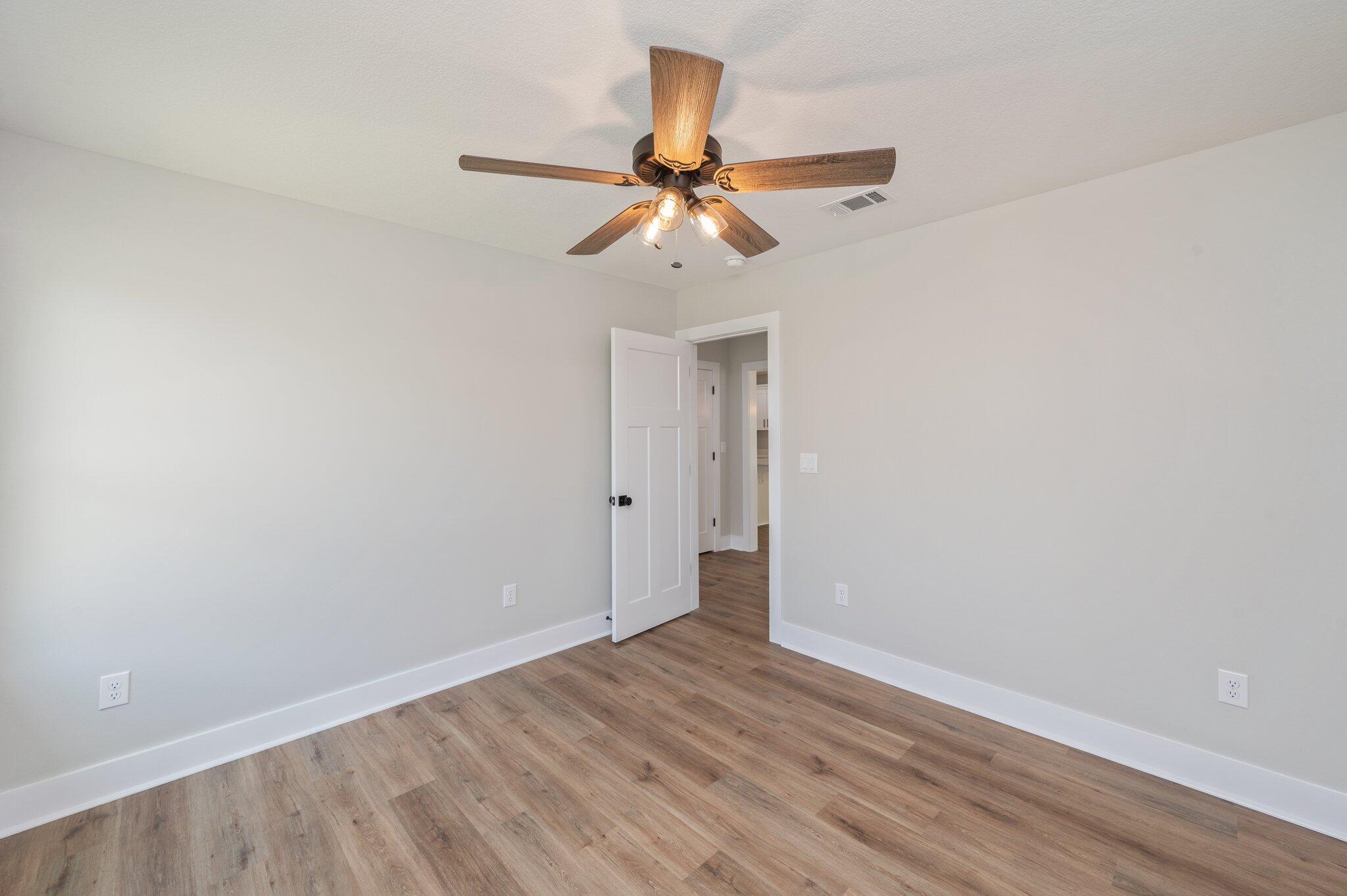 MORRIS ADD CRESTVIEW - Residential
