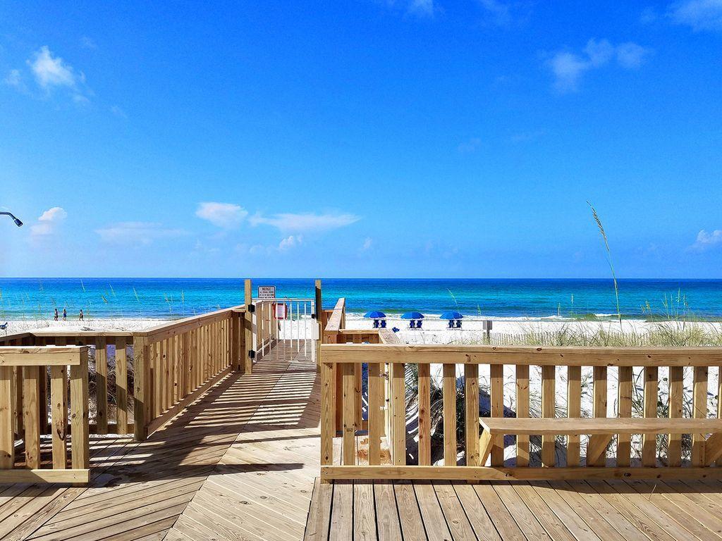 EMERALD ISLE - Residential