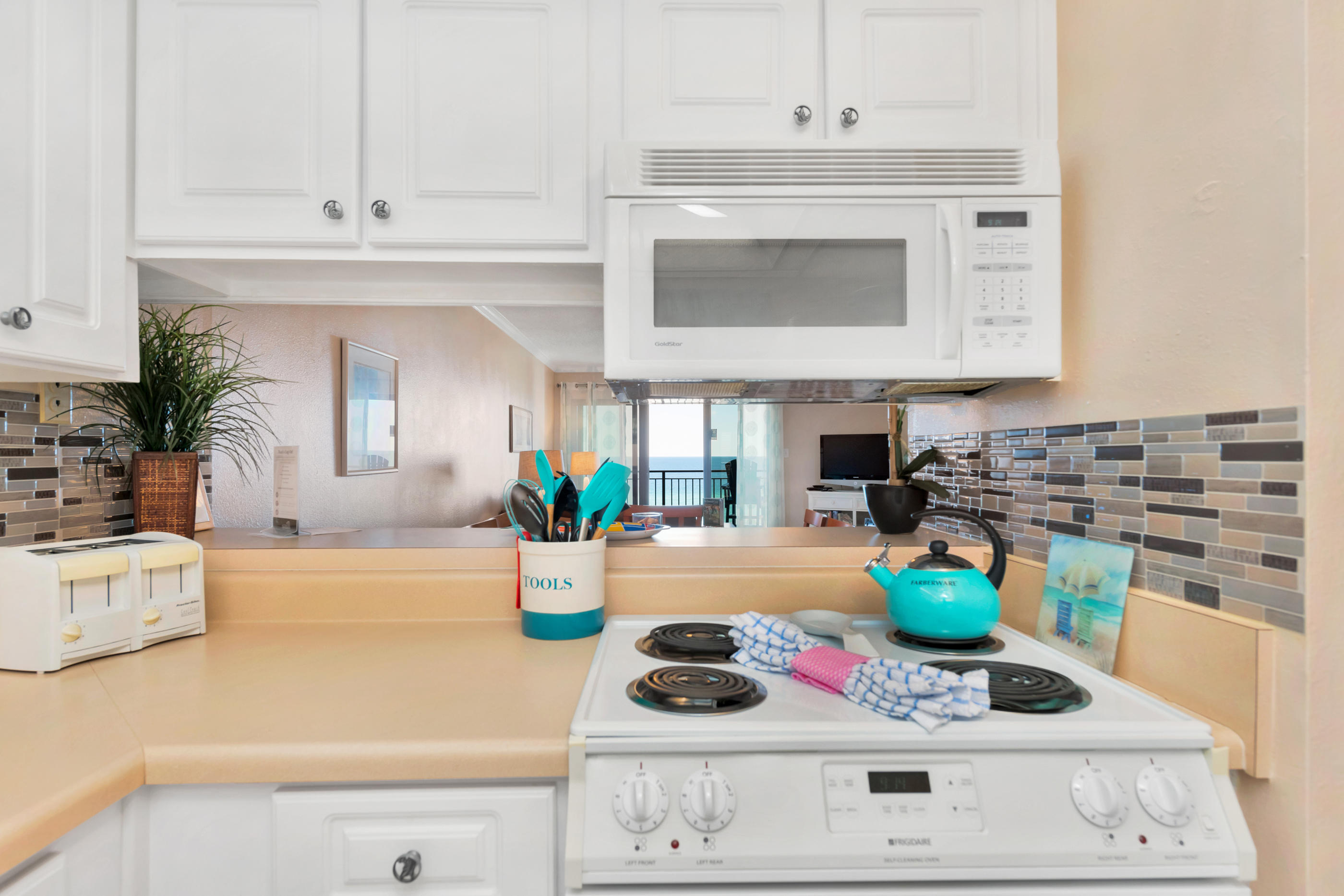 EMERALD ISLE - Residential