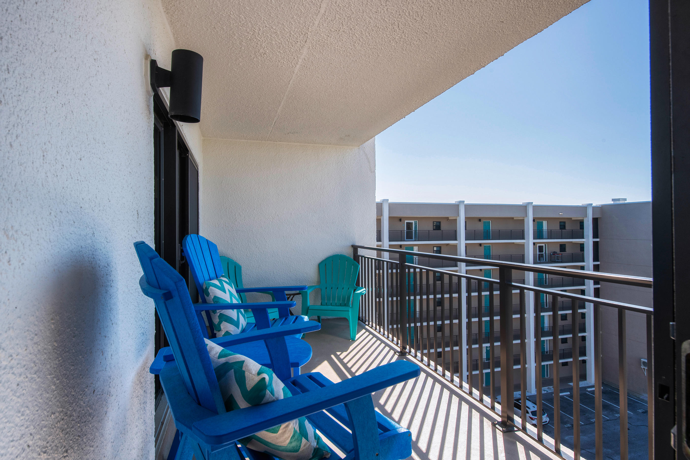 EMERALD ISLE - Residential