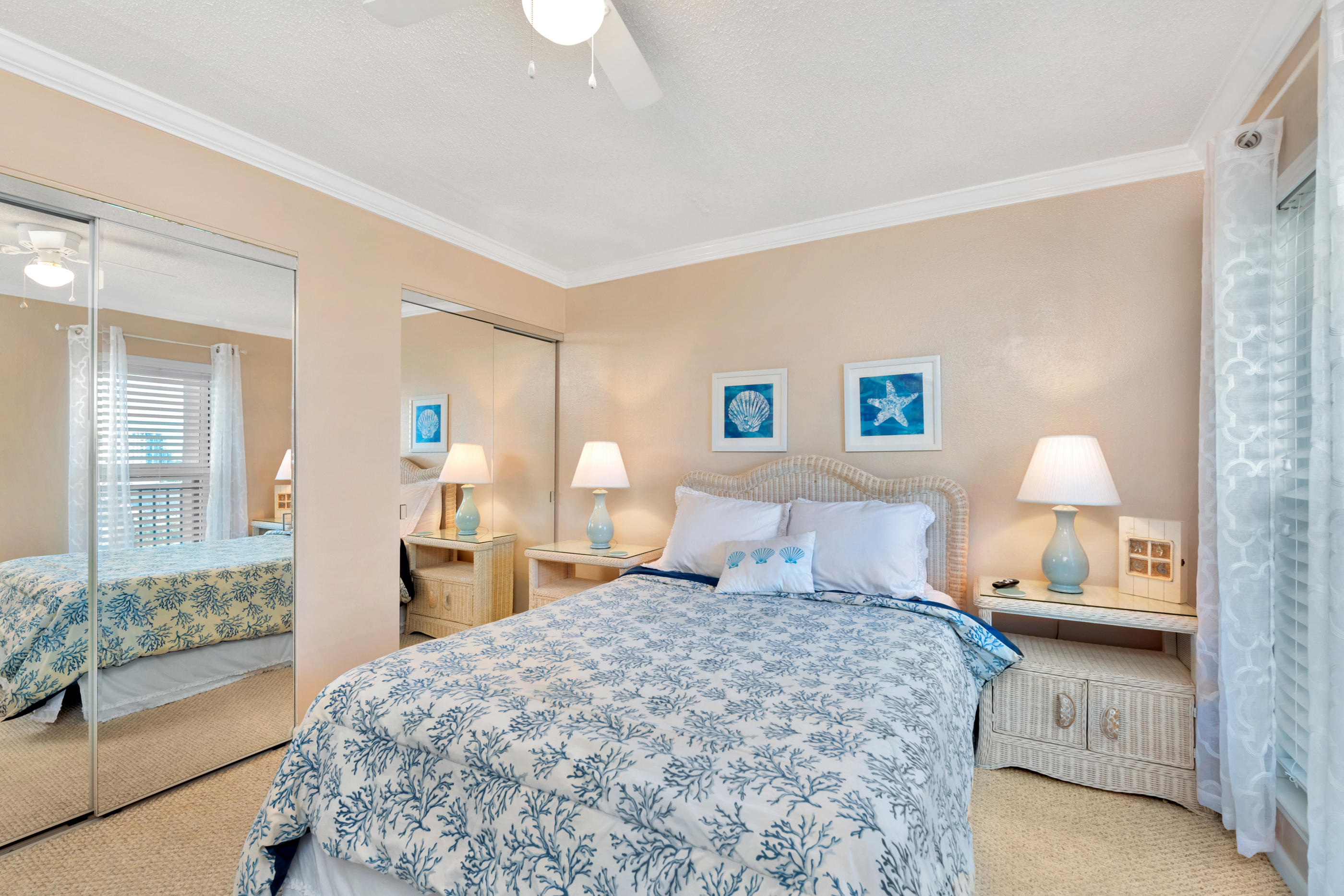 EMERALD ISLE - Residential