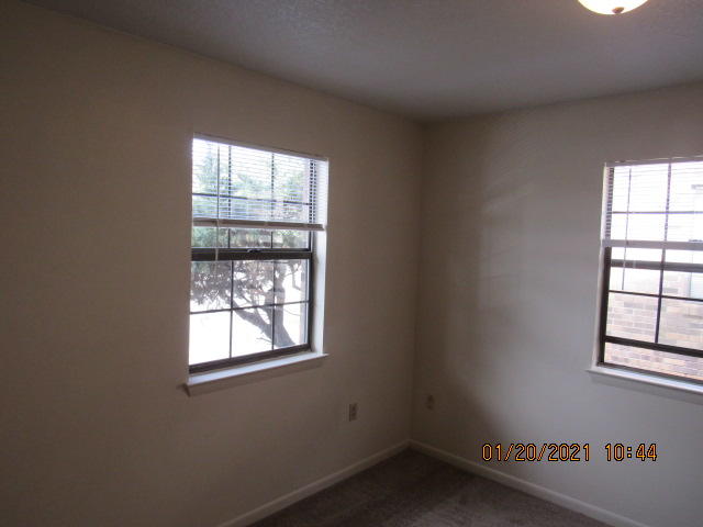 FOREST HEIGHTS - Residential Lease