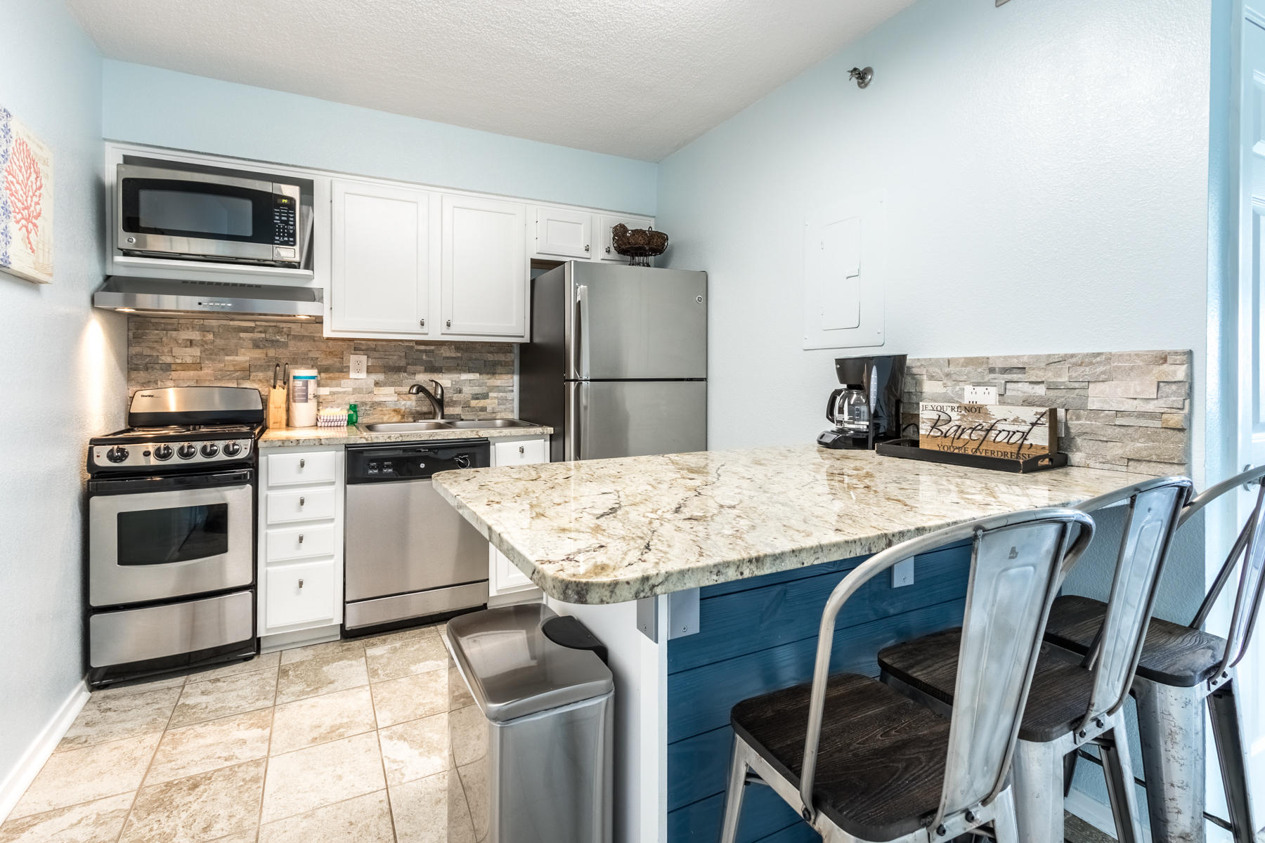 ISLANDER BEACH RESORT CONDO - Residential