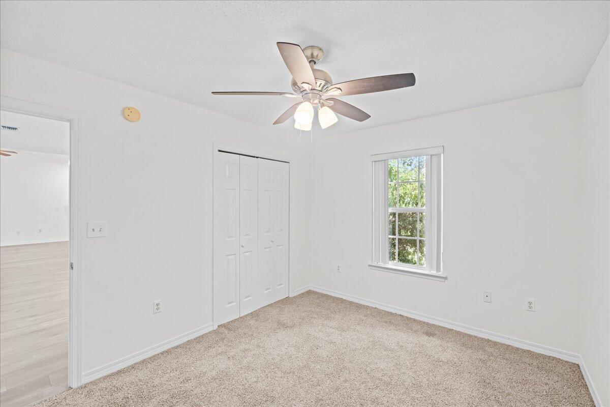 COUNTRY CLUB ESTATES 1 OF CRESTVIEW - Residential