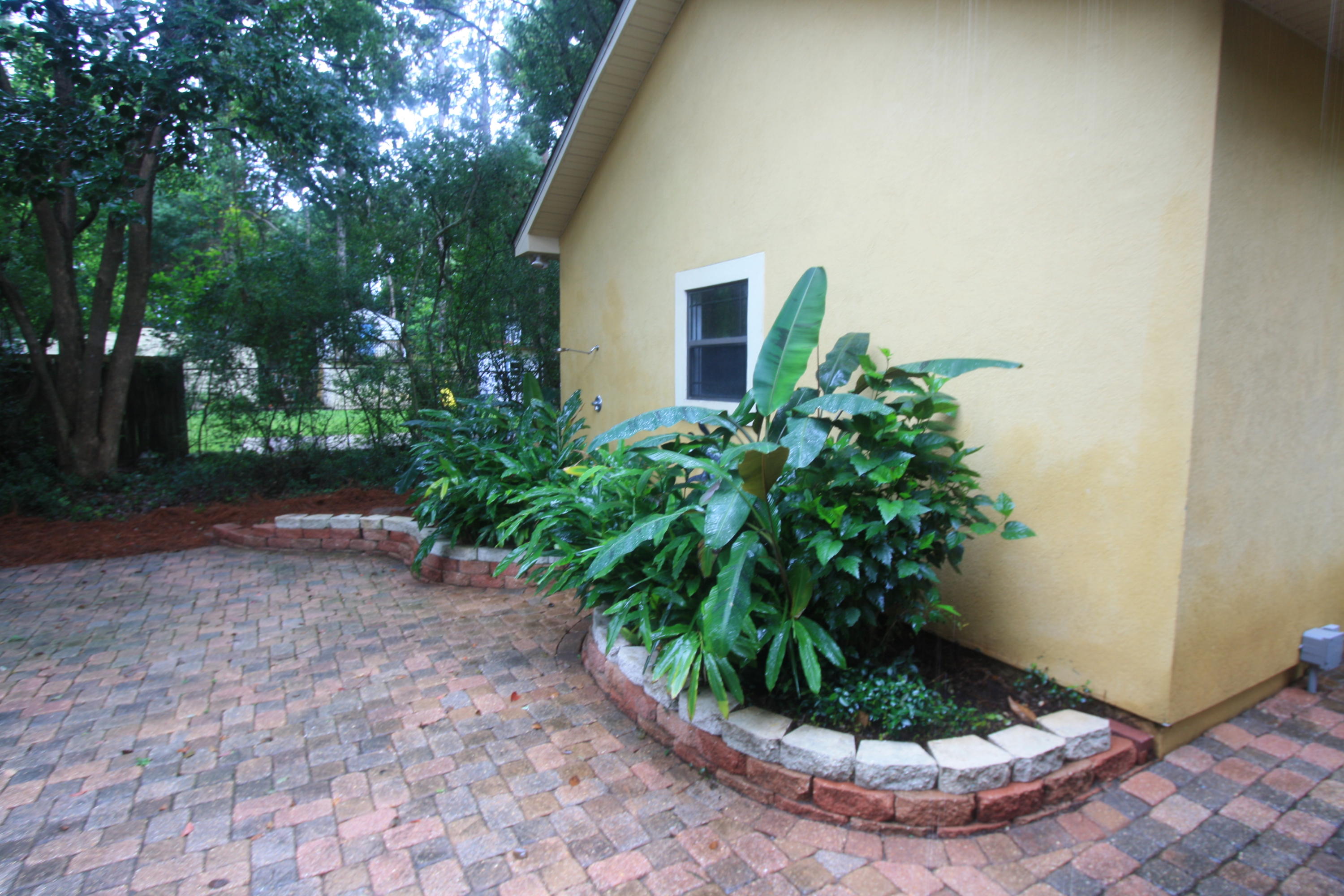 HOLIDAY SHORES EST 4TH ADDN - Residential