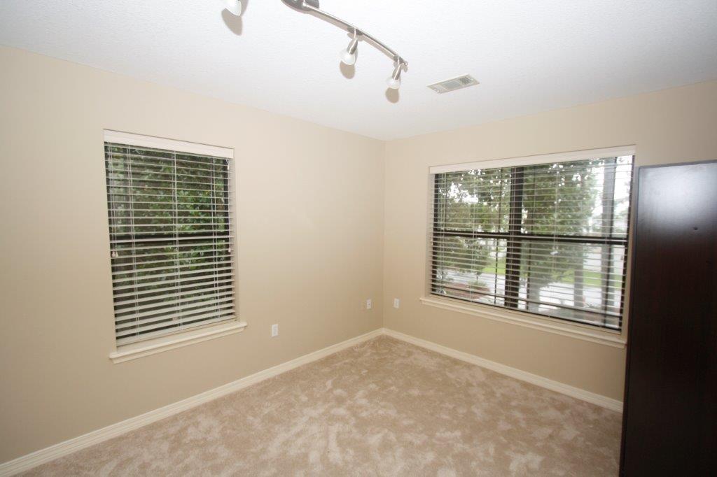 HOLIDAY SHORES EST 4TH ADDN - Residential