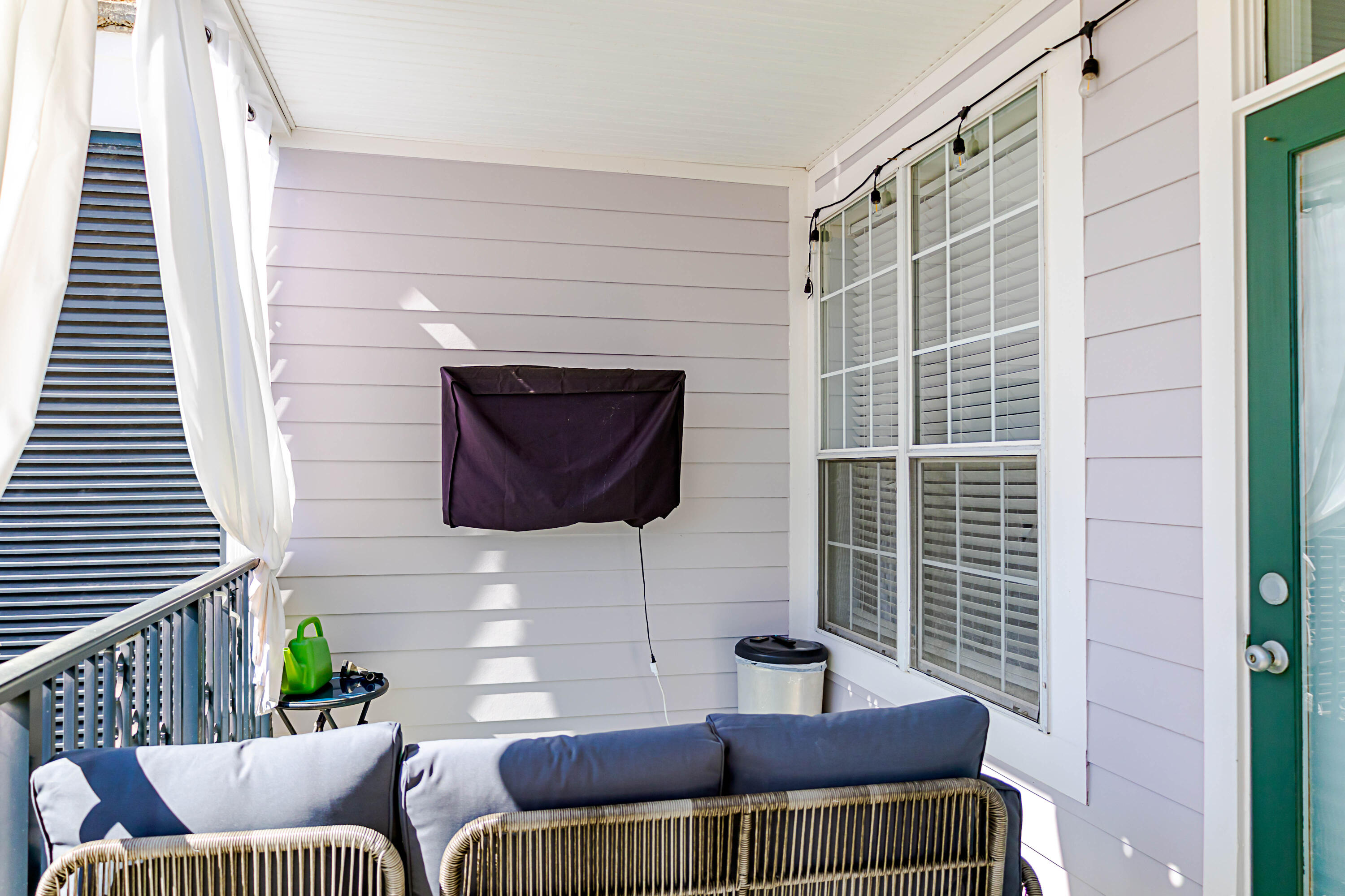 FRENCH QUARTERS - Residential