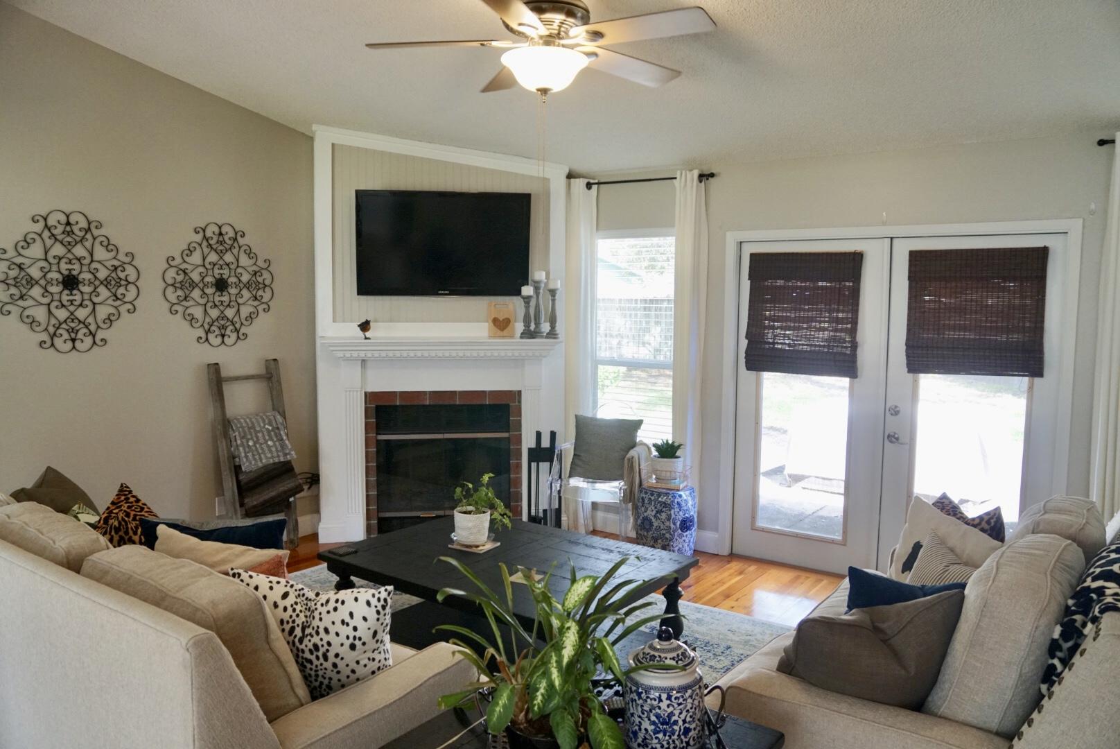 PINEWOOD ESTATES - Residential