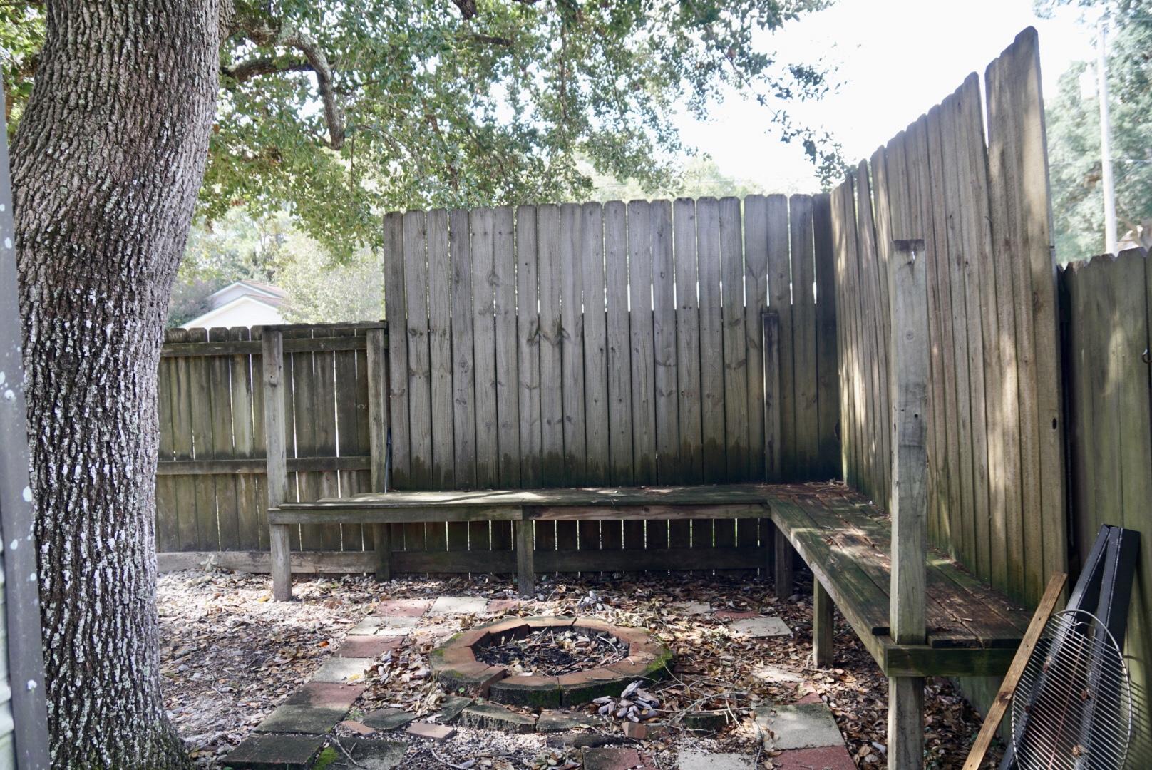 PINEWOOD ESTATES - Residential