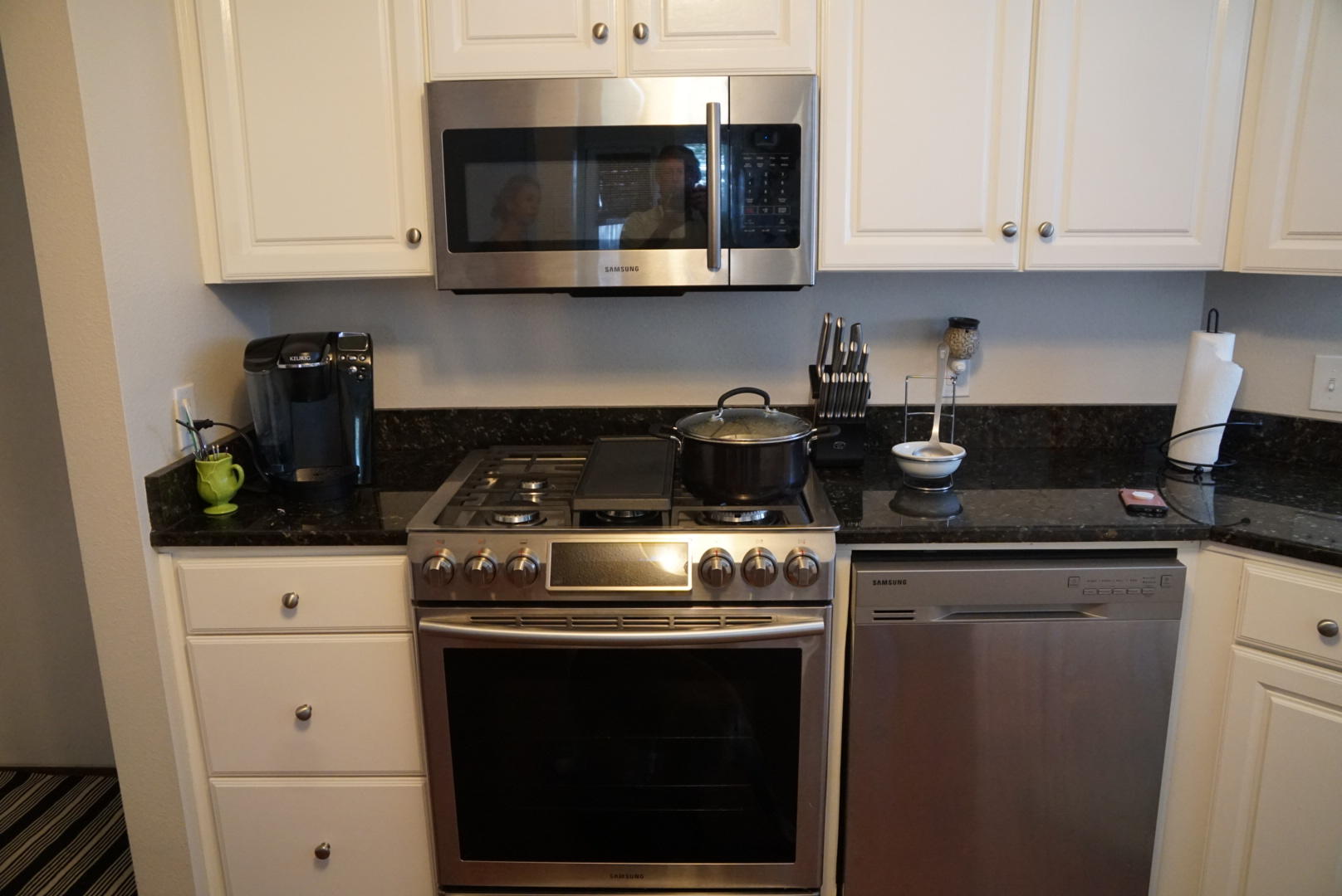 PINEWOOD ESTATES - Residential