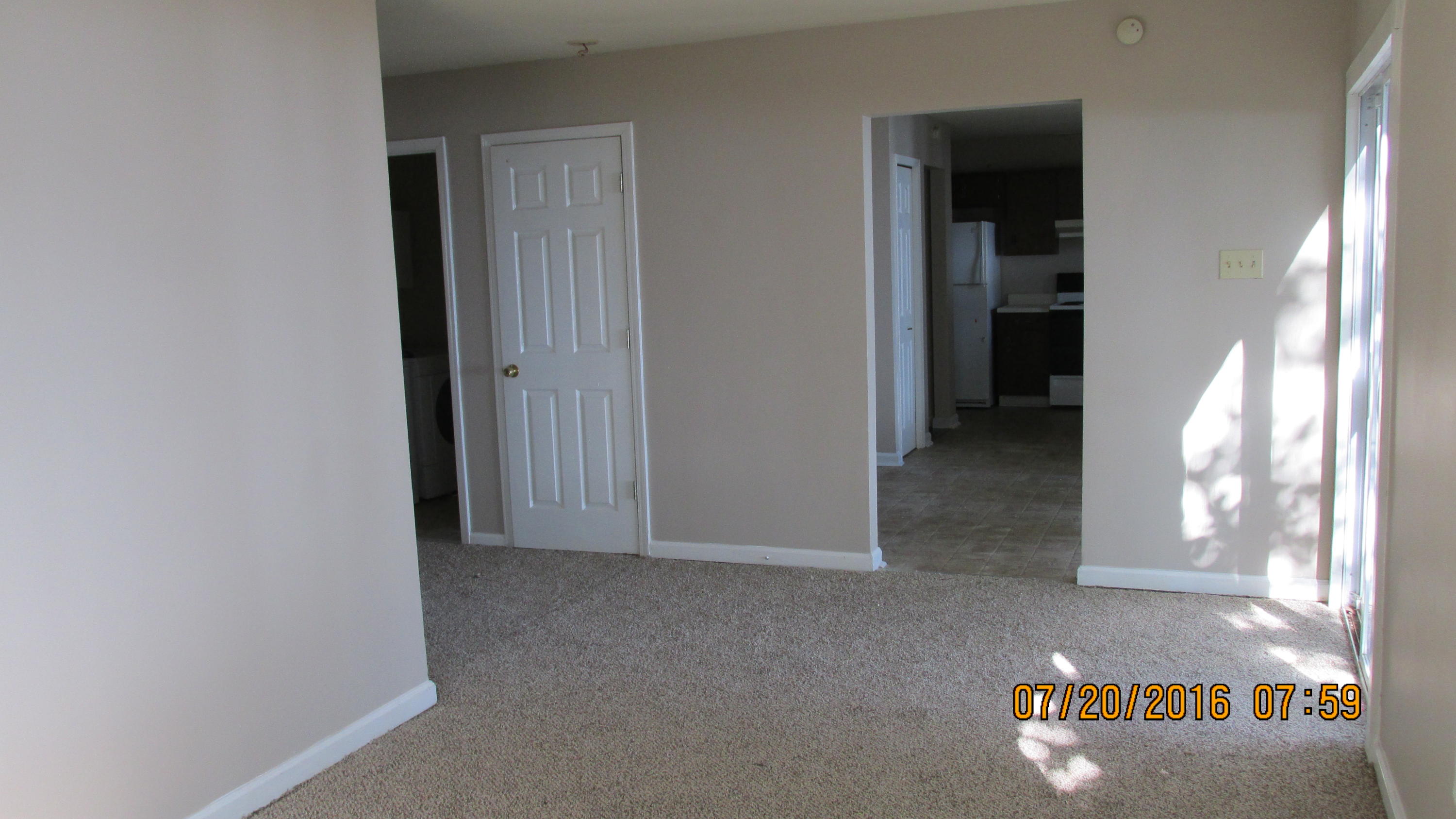 HUCK & TOMS - Residential Lease