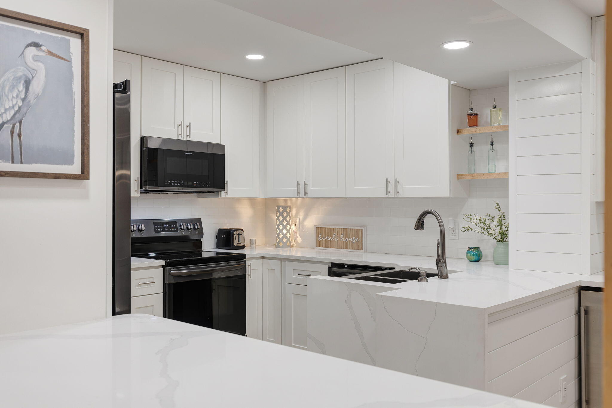 SANDPIPER VILLAGE CONDO - Residential