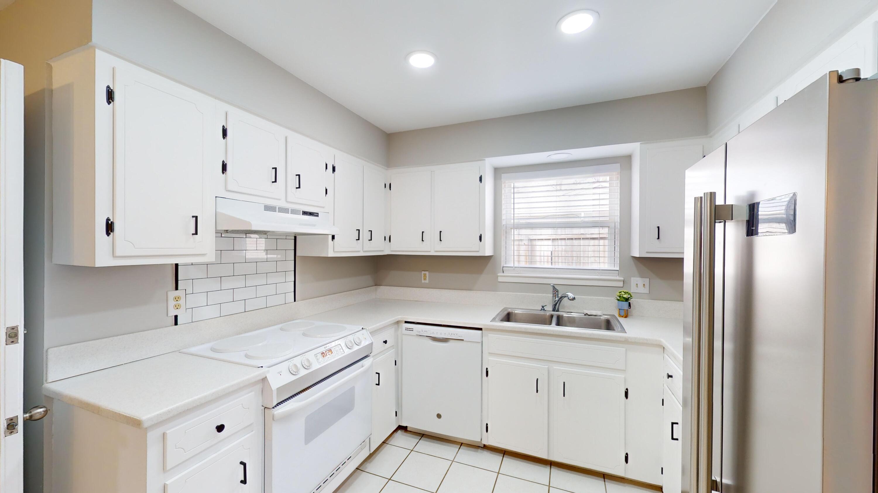 PALM ESTATES UNIT 2 - Residential