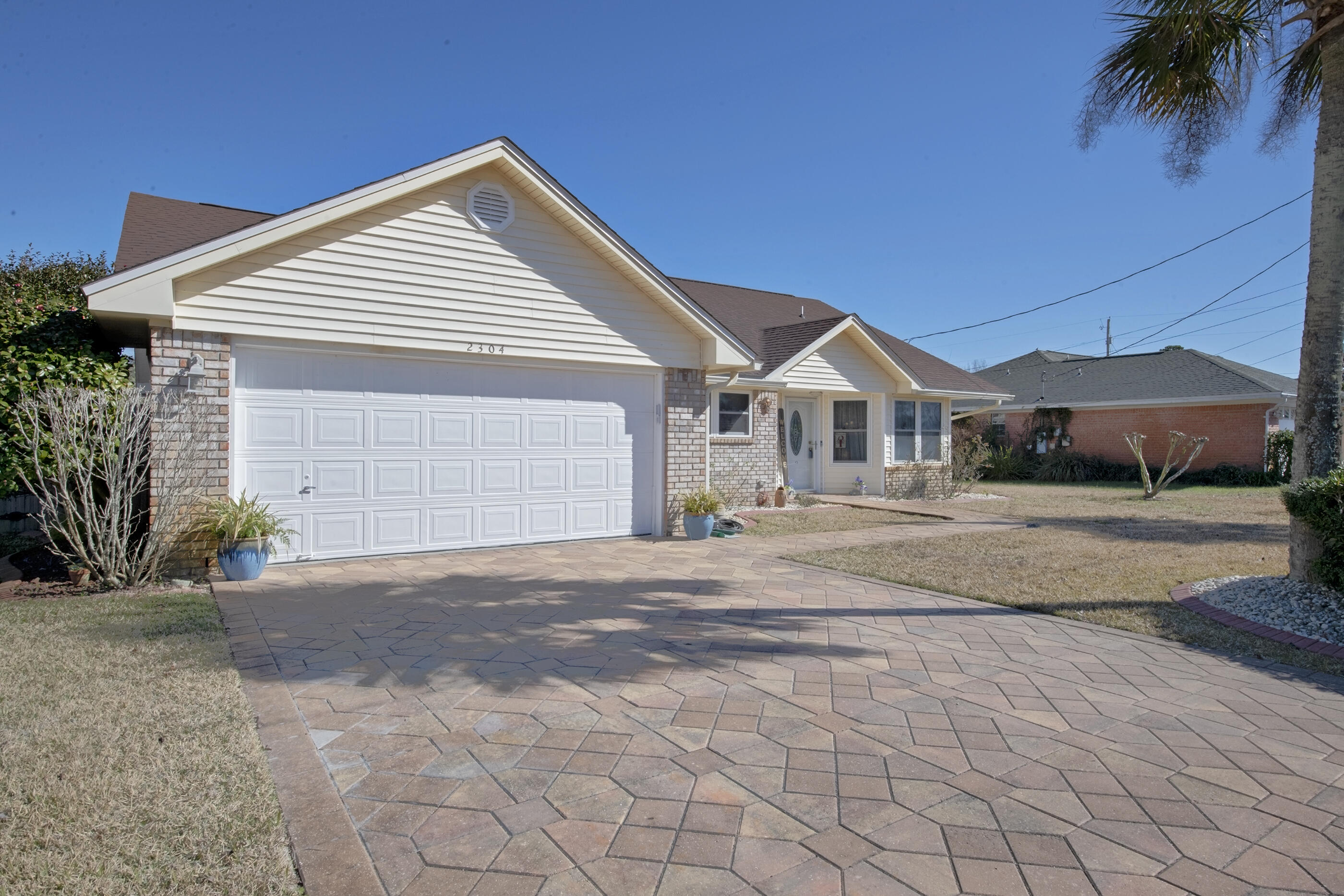 ORION LAKE - Residential