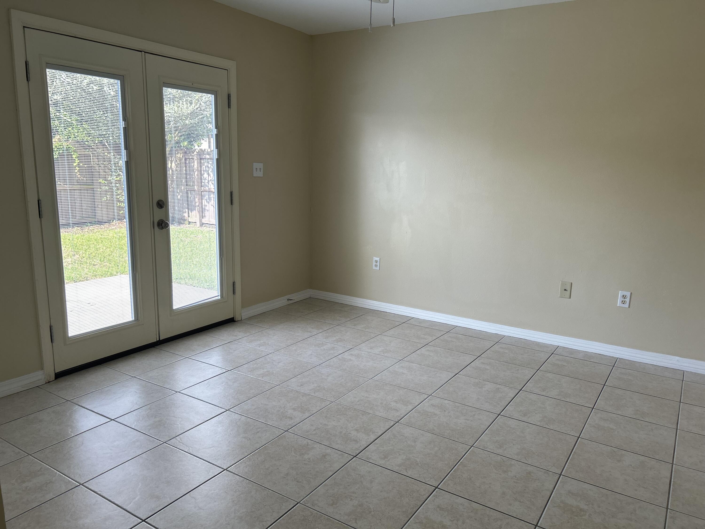 FOREST OAKS PH 2 - Residential Lease