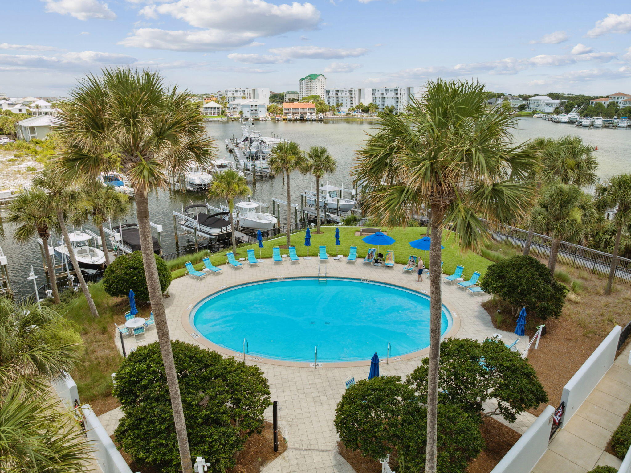 HARBOR LANDING - Residential