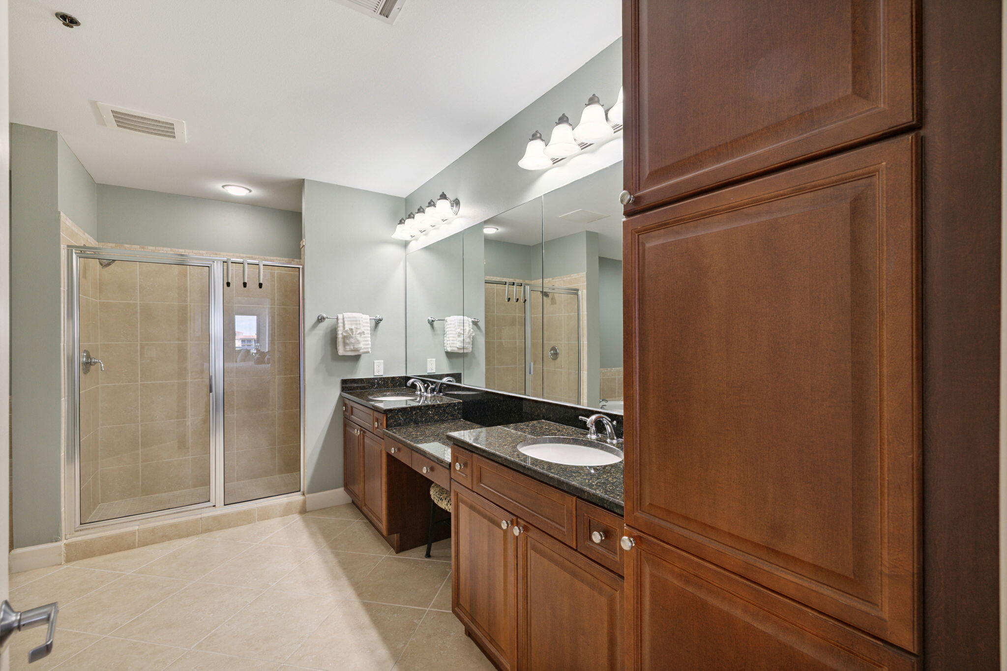 HARBOR LANDING - Residential