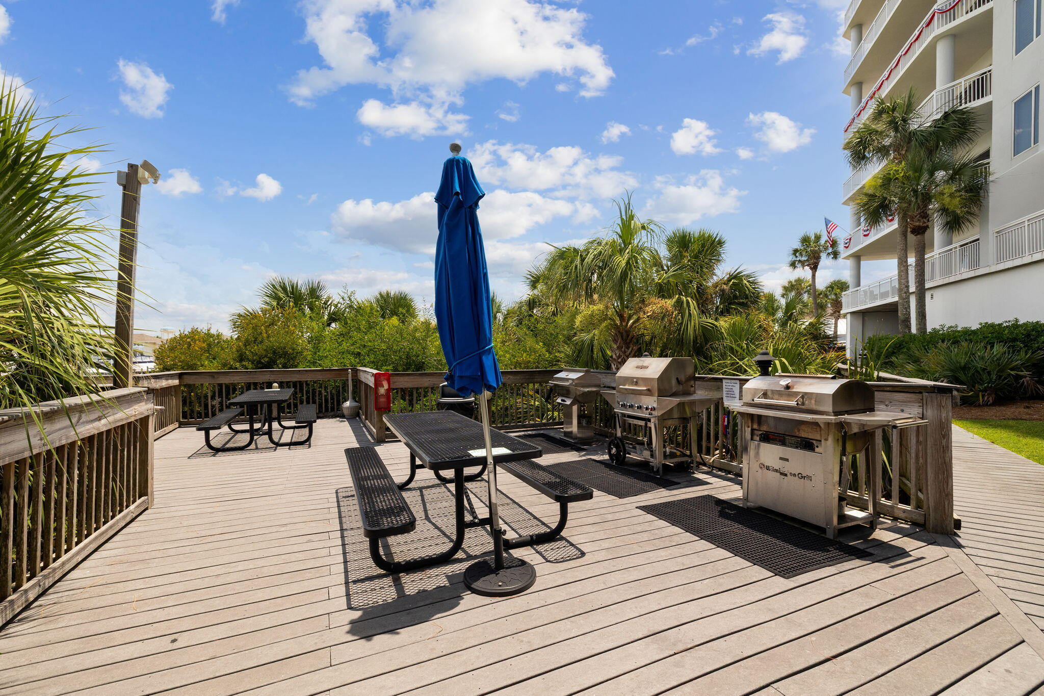 HARBOR LANDING - Residential