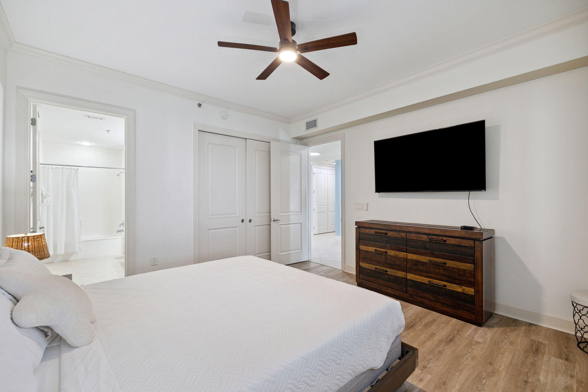 HARBOR LANDING - Residential