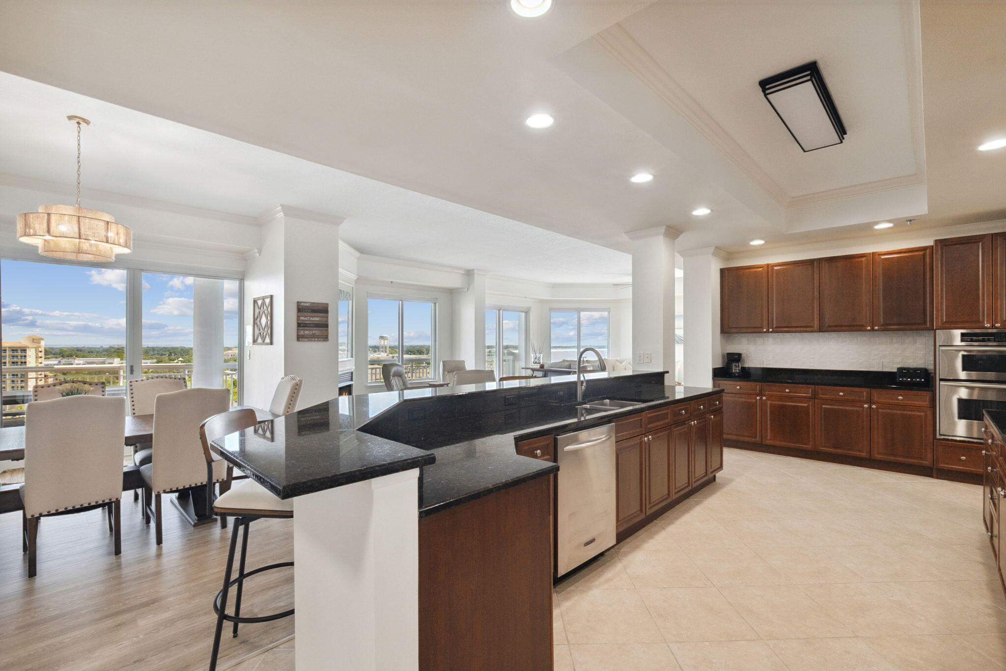 HARBOR LANDING - Residential