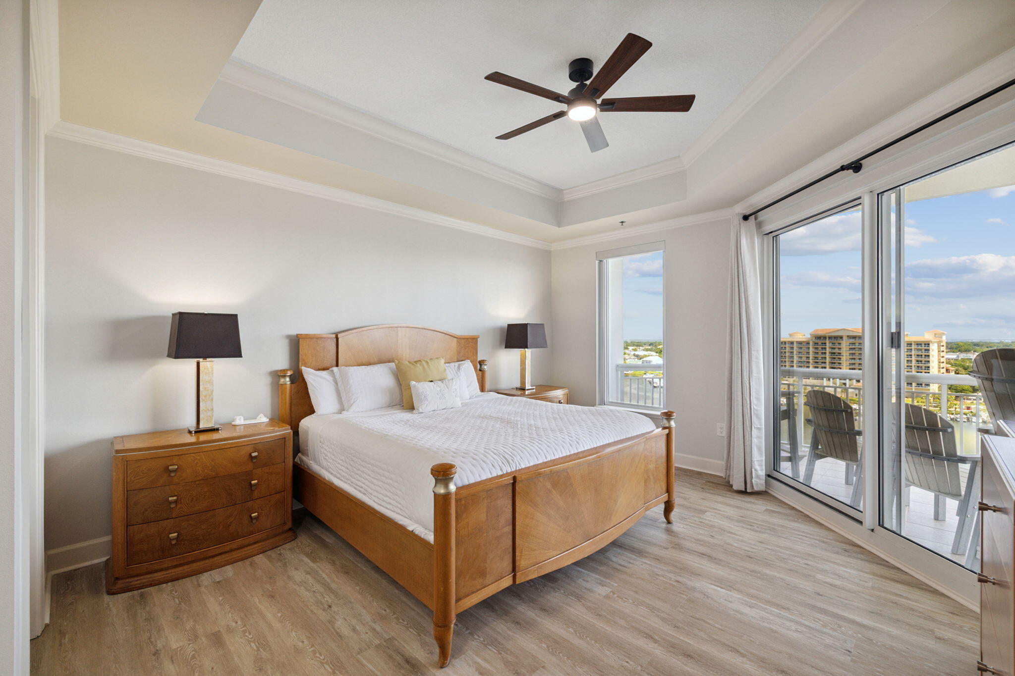 HARBOR LANDING - Residential