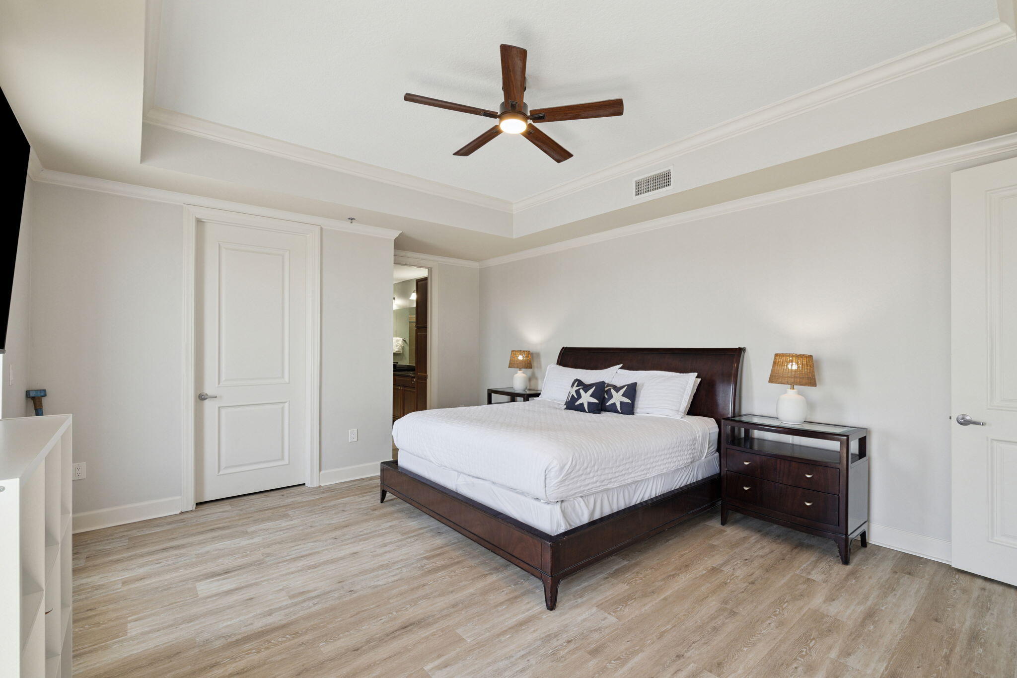 HARBOR LANDING - Residential