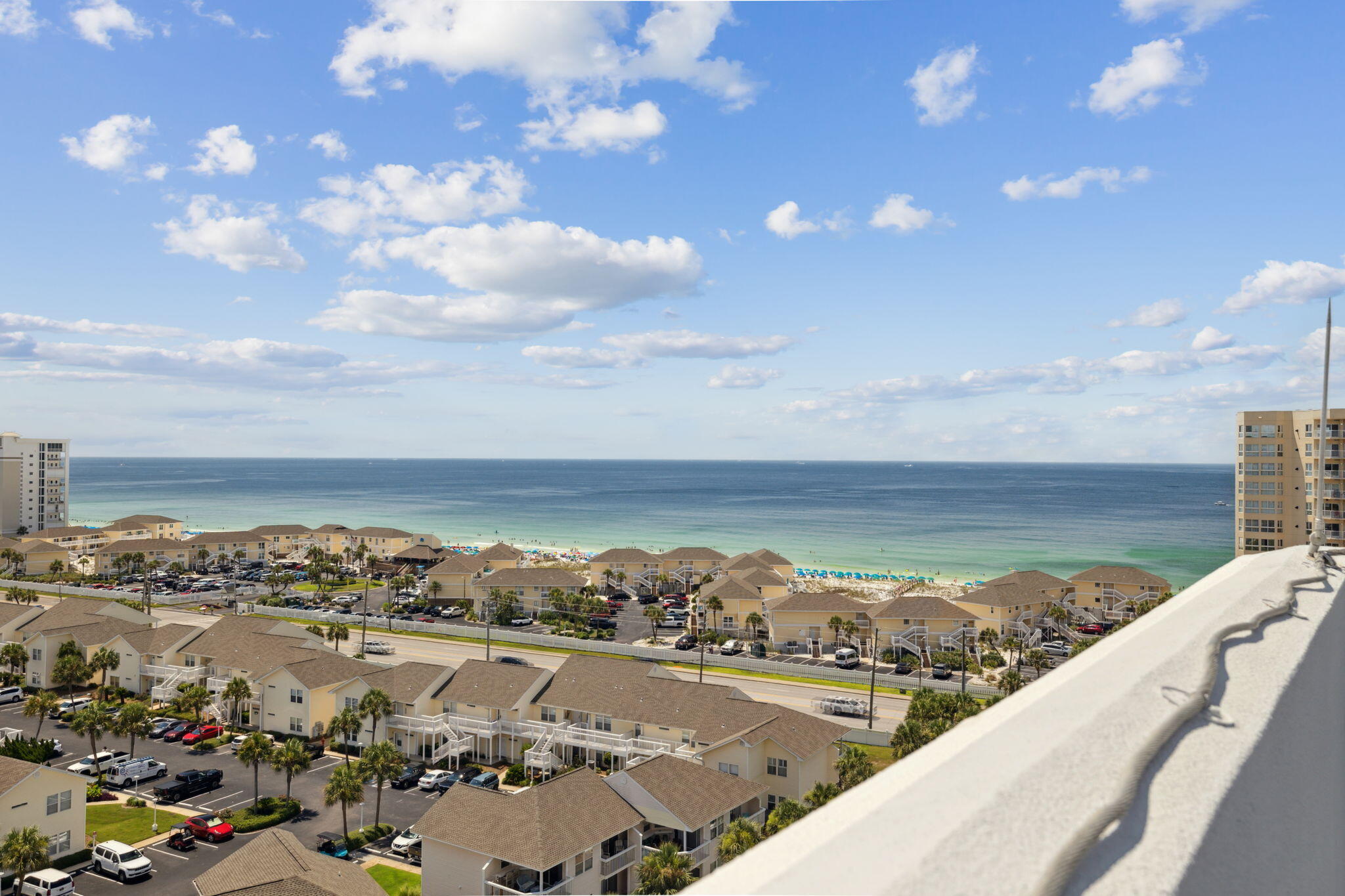 HARBOR LANDING - Residential