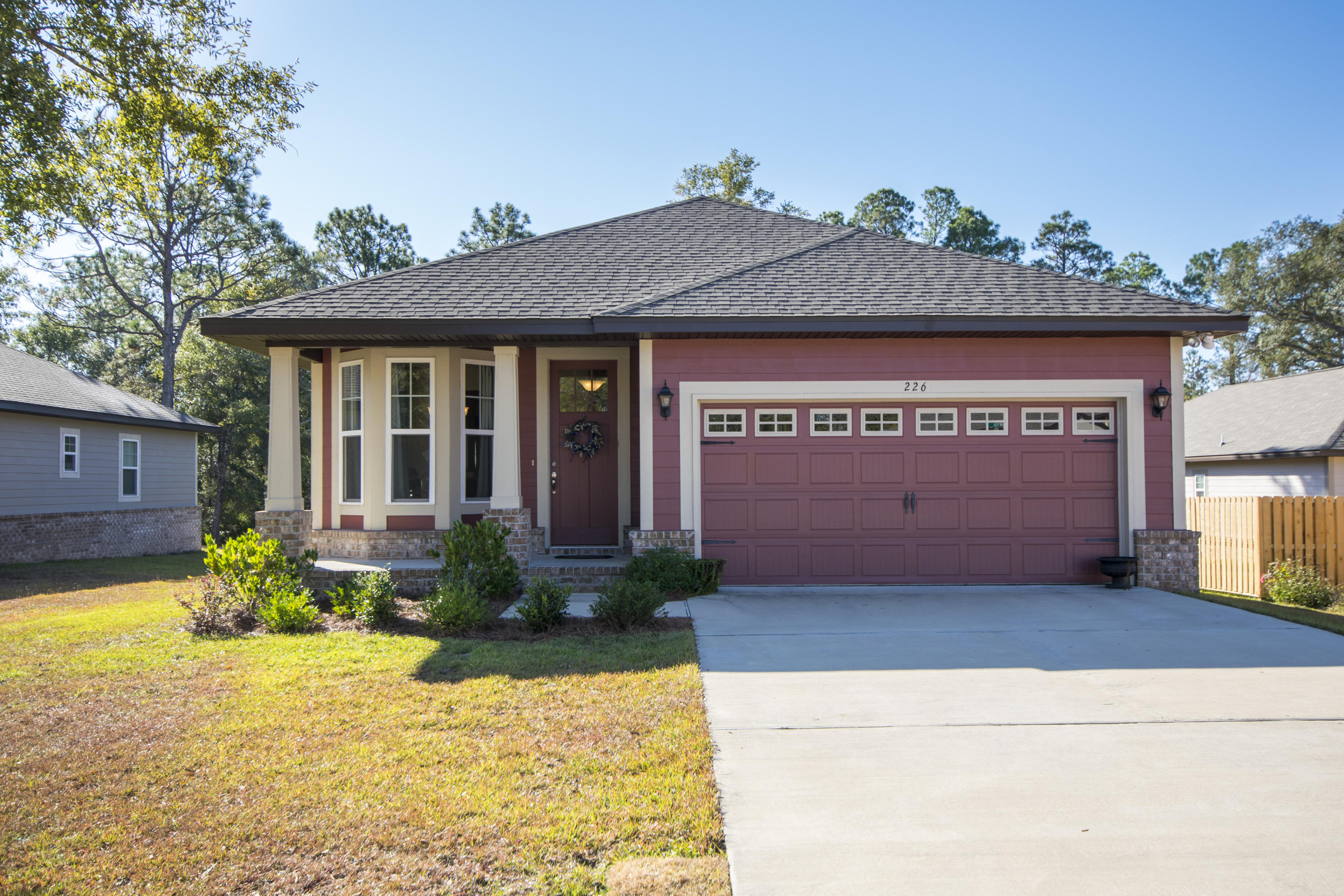 CANOPIES OF FREEPORT - Residential