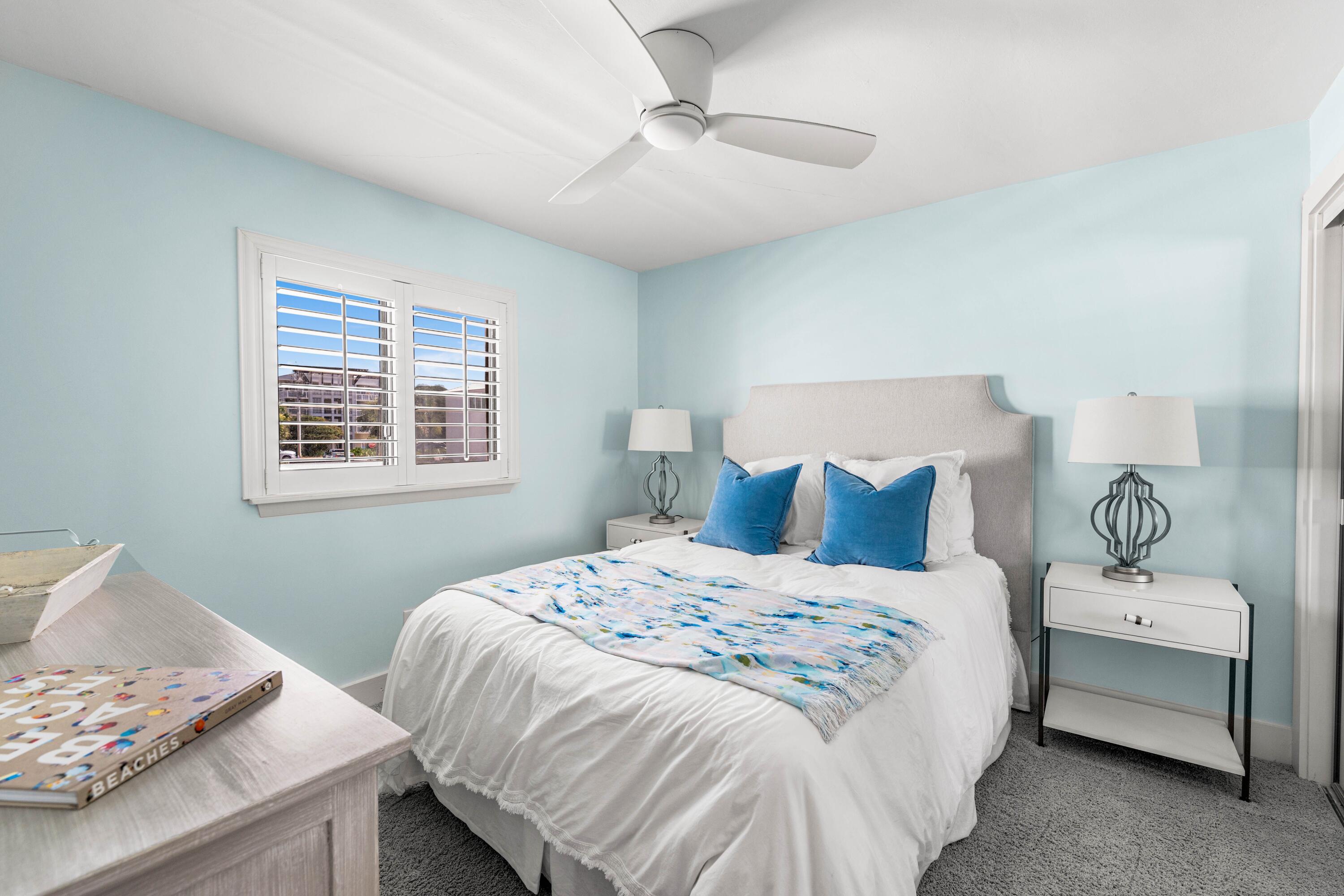 ONE SEAGROVE PLACE CONDOMINIUMS - Residential
