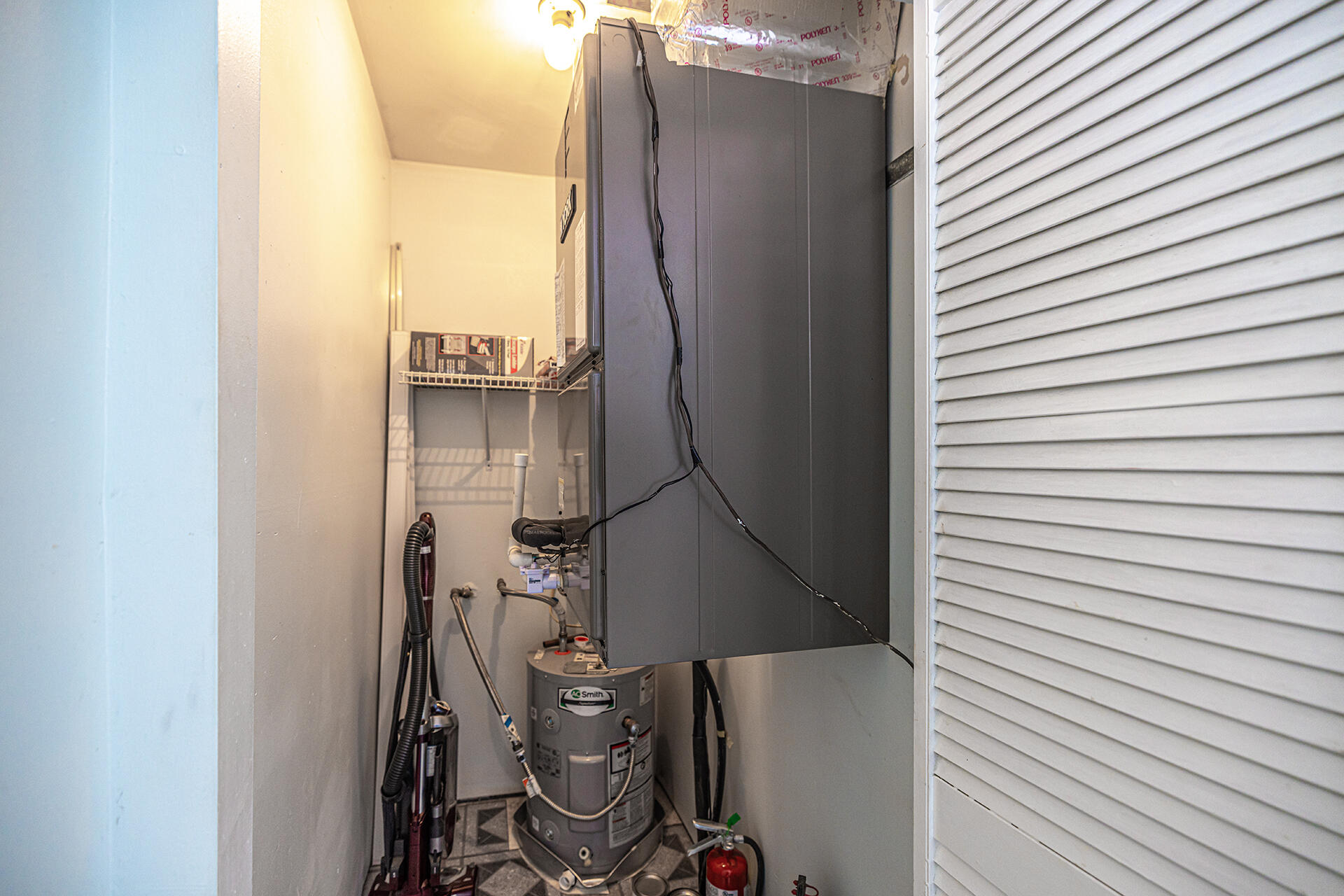 COLLEGE PARK CONDO - Residential