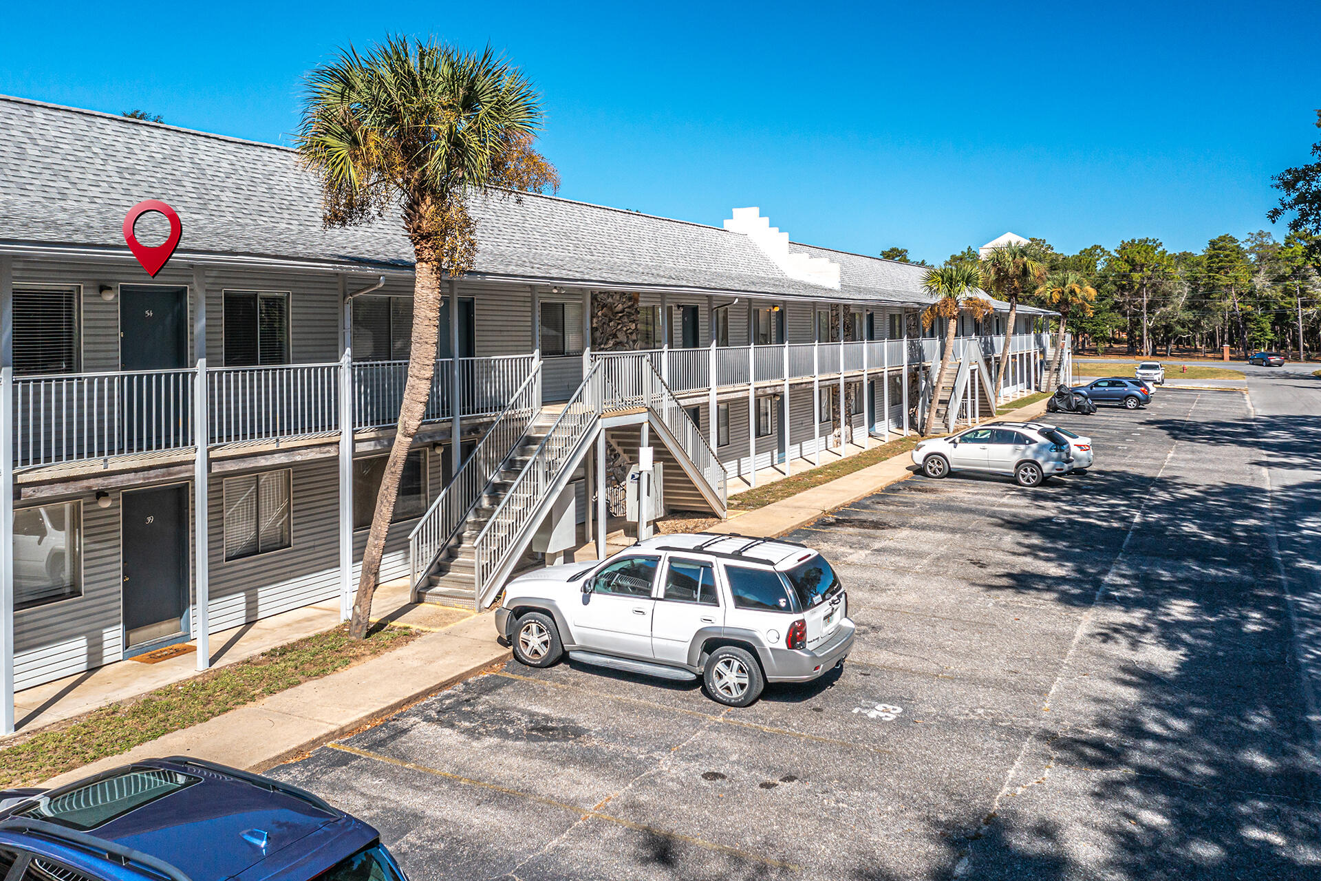 Looking for something that you can afford and close to everything. Updated HVAC, Water heater and blinds. This could be less than renting and apartment.All tile flooring.