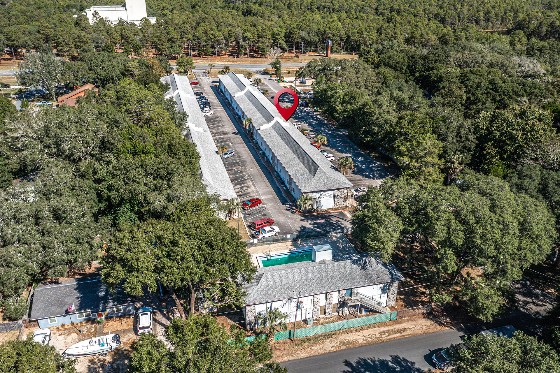 COLLEGE PARK CONDO - Residential