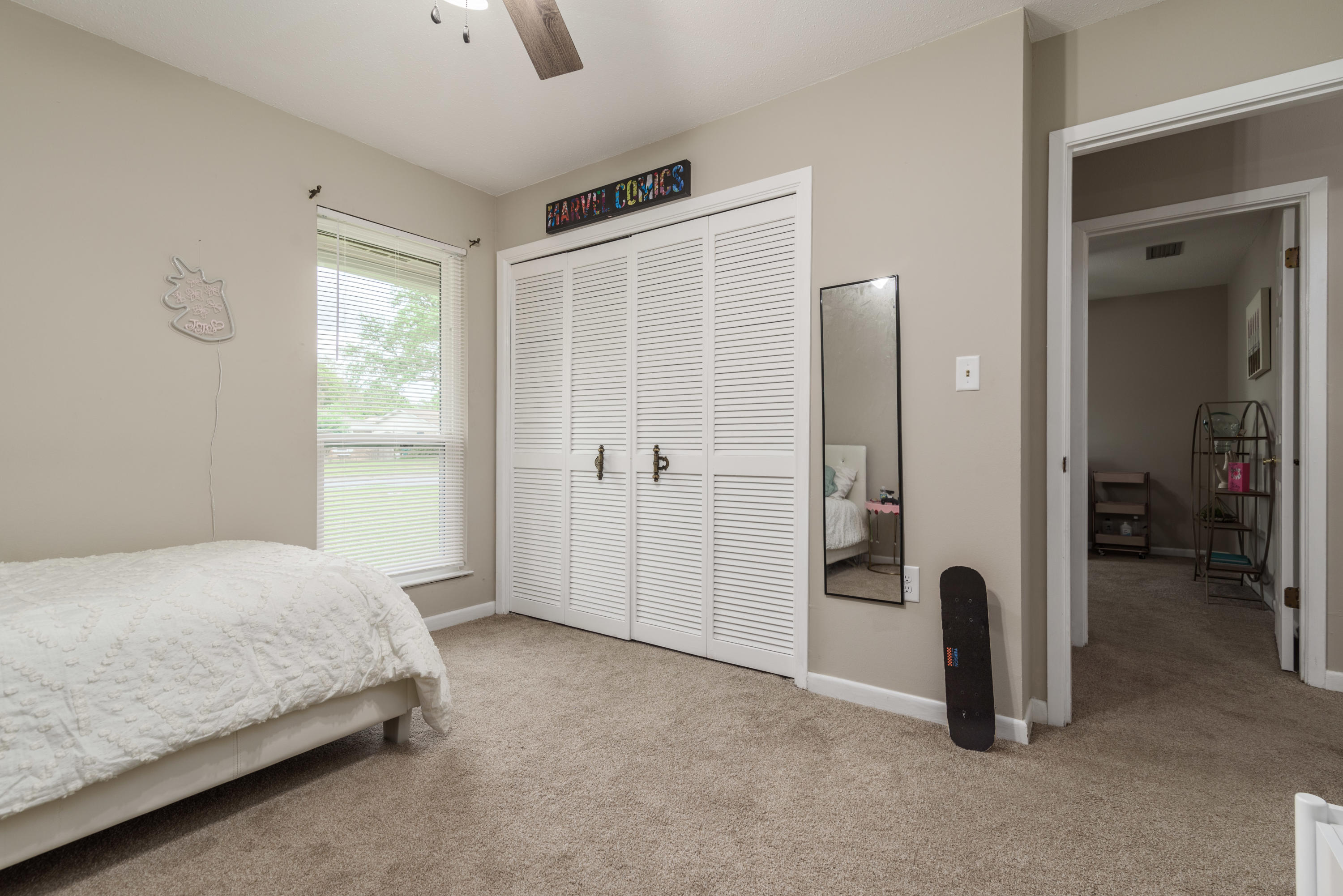 LAKE LORRAINE ESTATES 3 - Residential