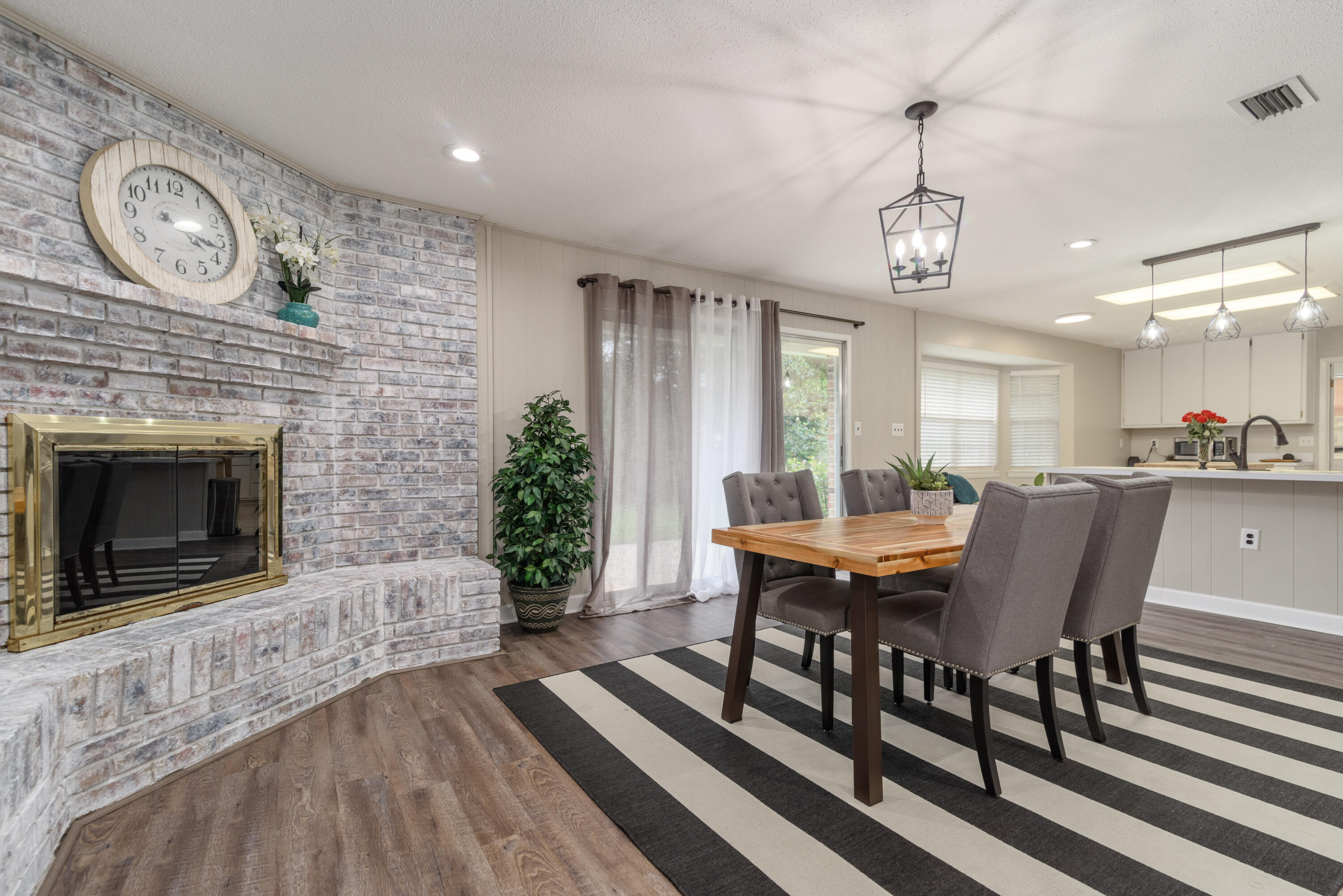 LAKE LORRAINE ESTATES 3 - Residential