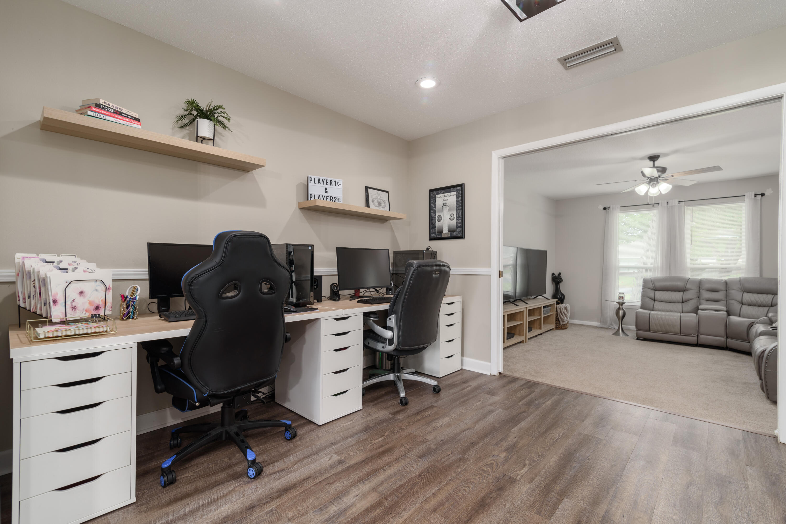 LAKE LORRAINE ESTATES 3 - Residential