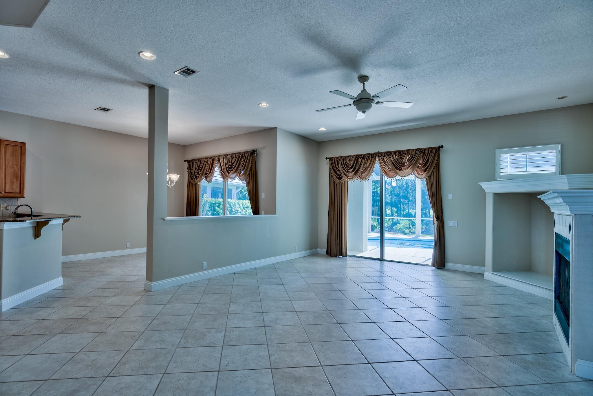 REGATTA BAY PATIO HOMES - Residential