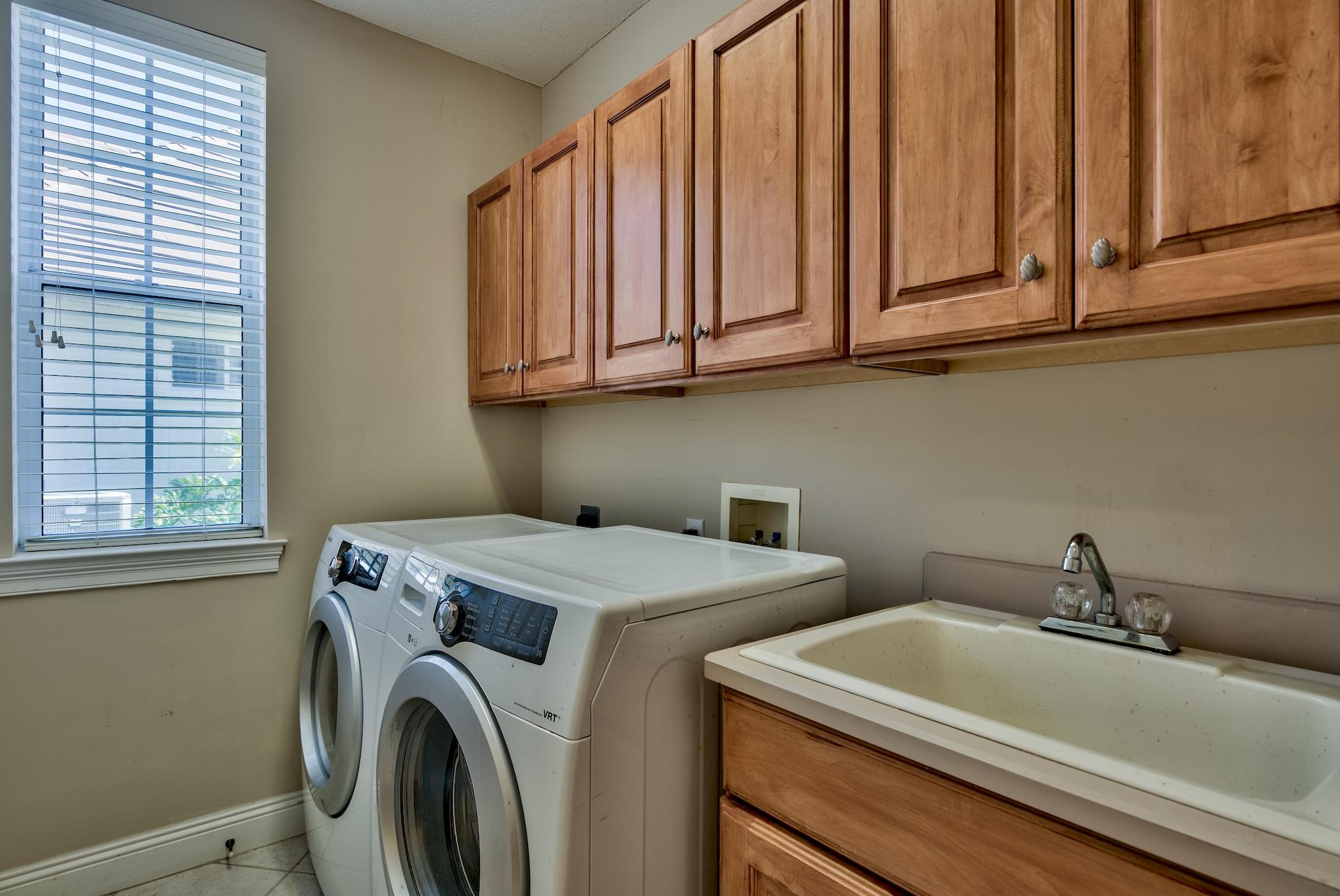 REGATTA BAY PATIO HOMES - Residential