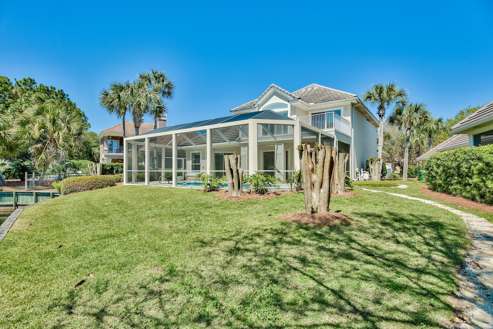 REGATTA BAY PATIO HOMES - Residential