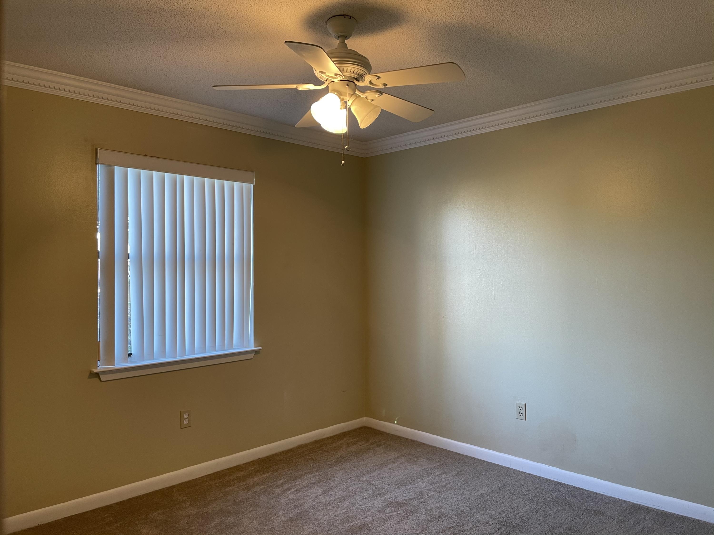 MARY ESTHER MANOR - Residential