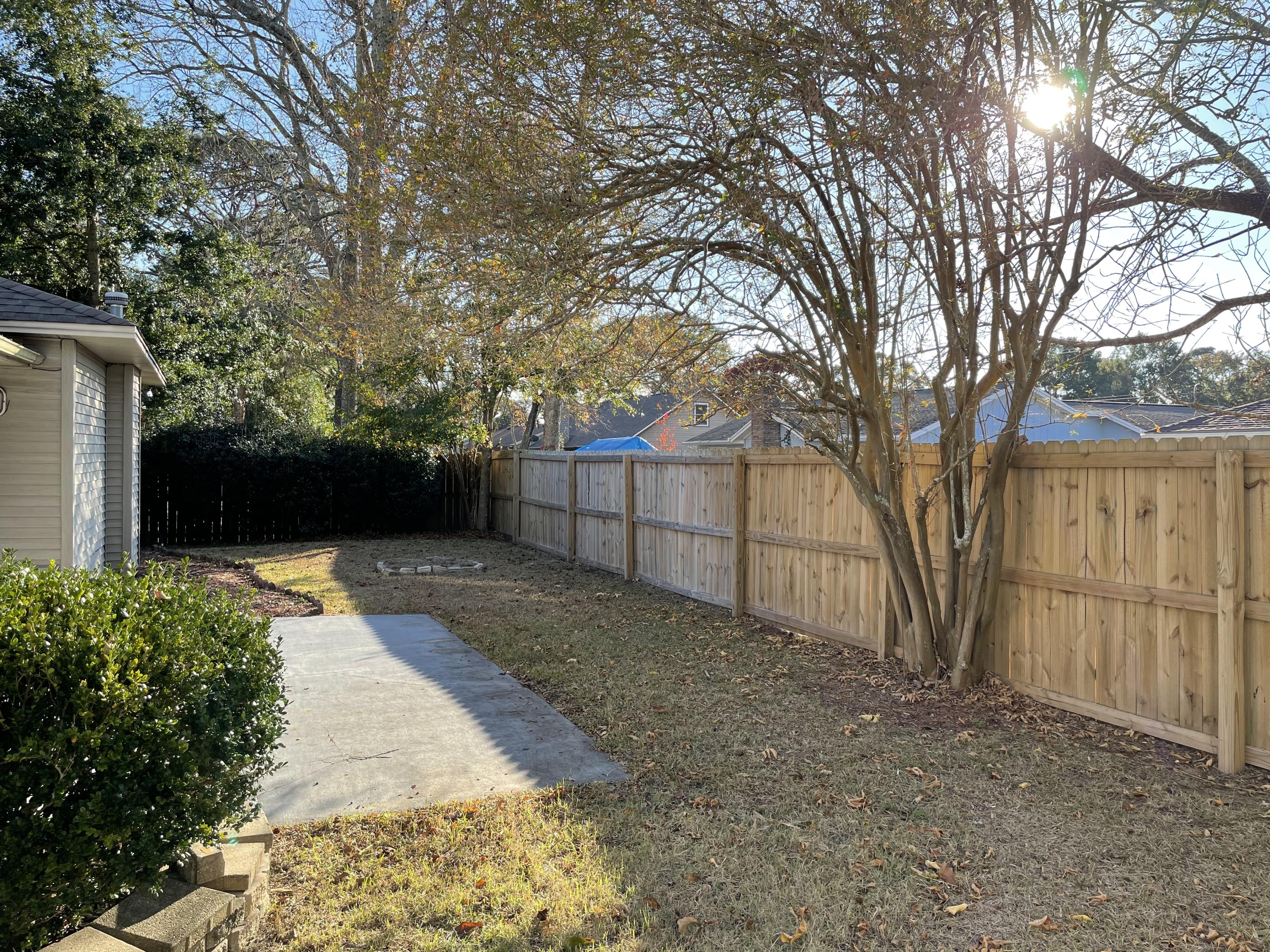 MARY ESTHER MANOR - Residential