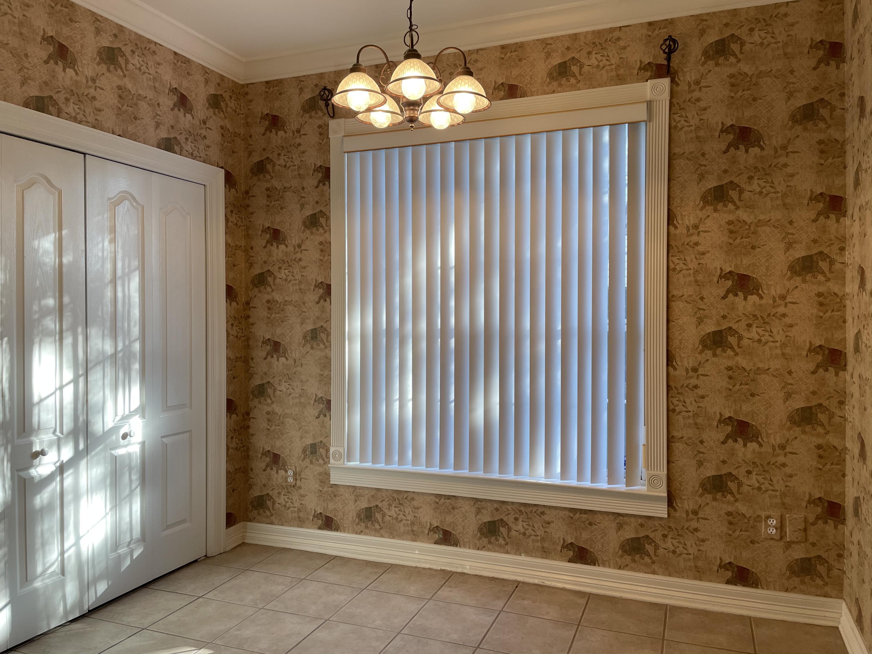 MARY ESTHER MANOR - Residential