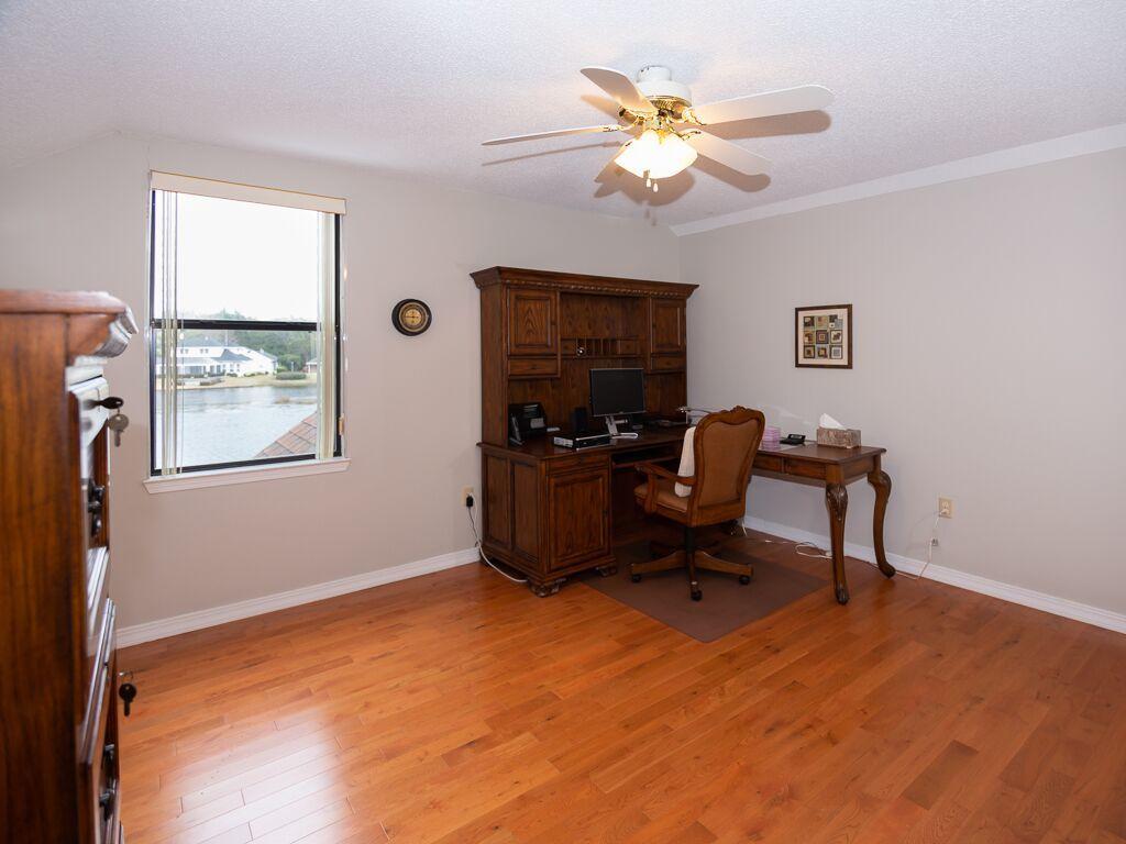 WINDWARD PH 3 - Residential