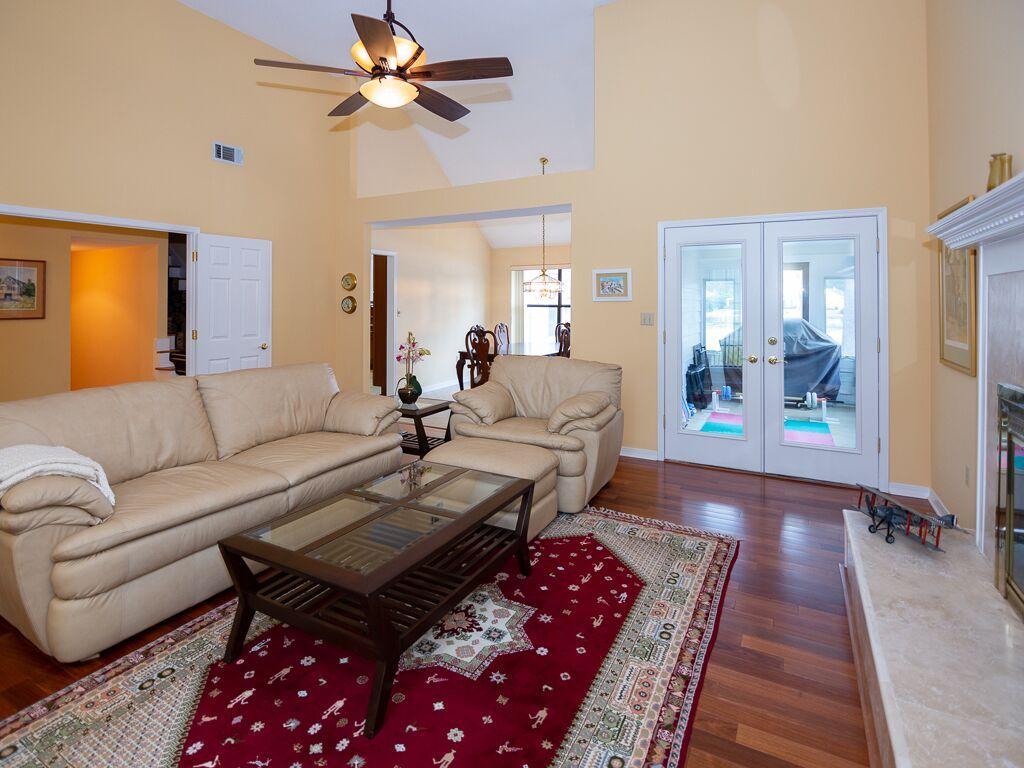 WINDWARD PH 3 - Residential