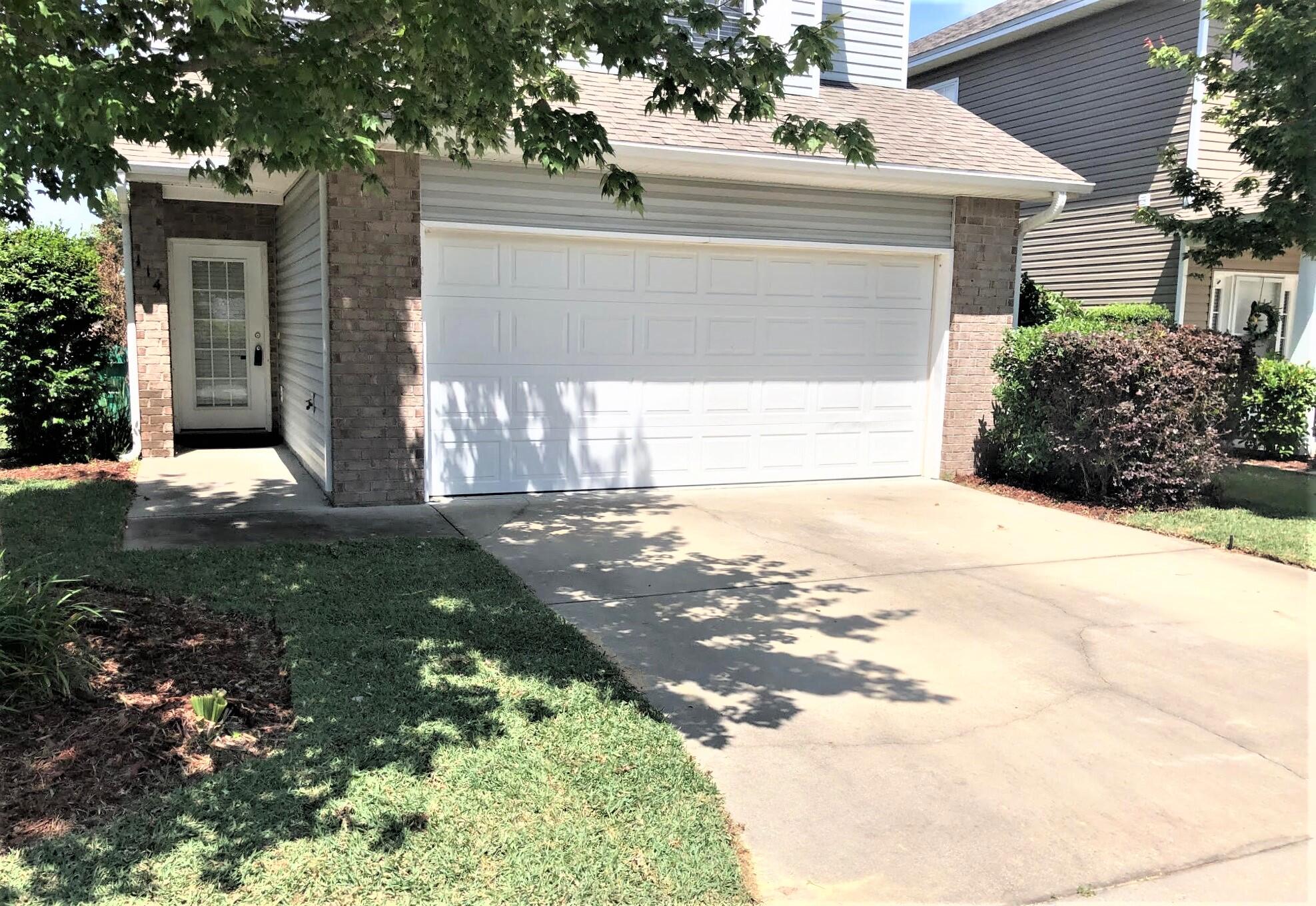 REDWOOD VILLAGE - Residential